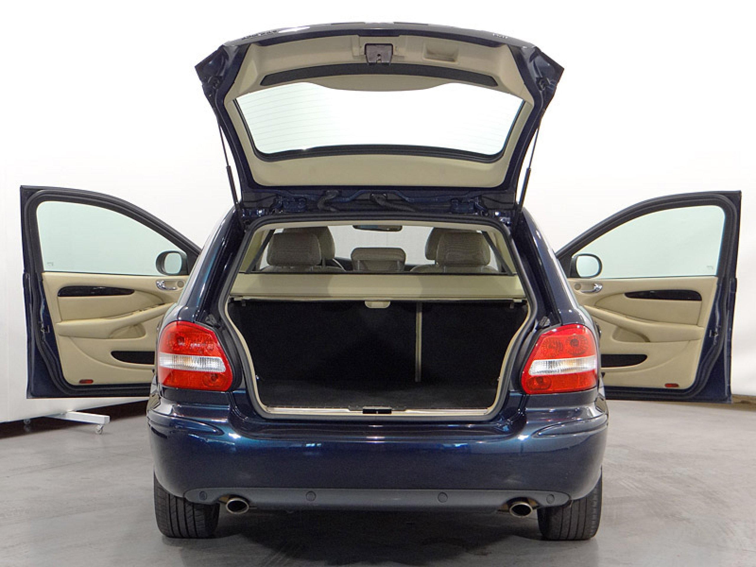 Foto Jaguar X-Type 11