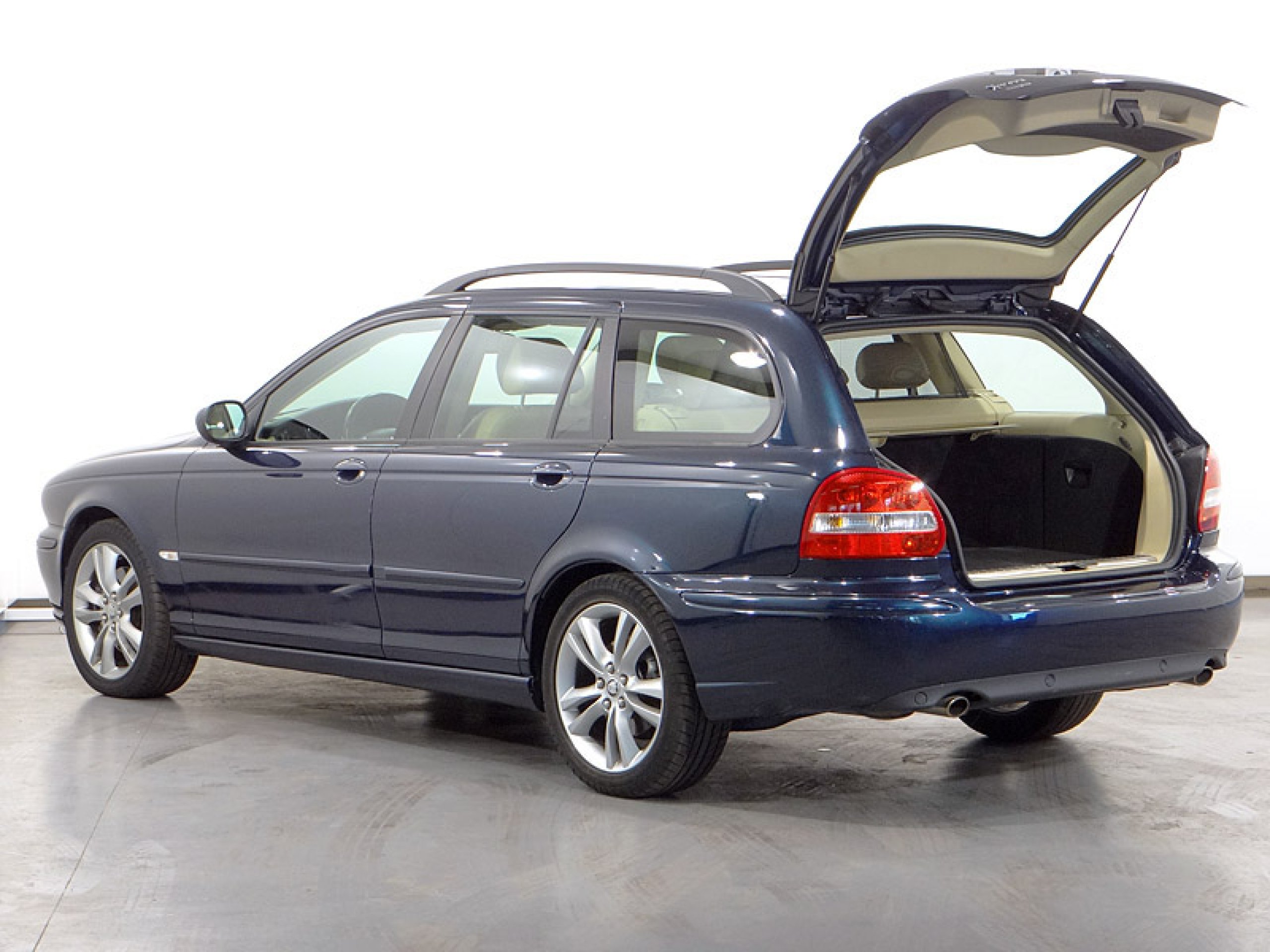 Foto Jaguar X-Type 12
