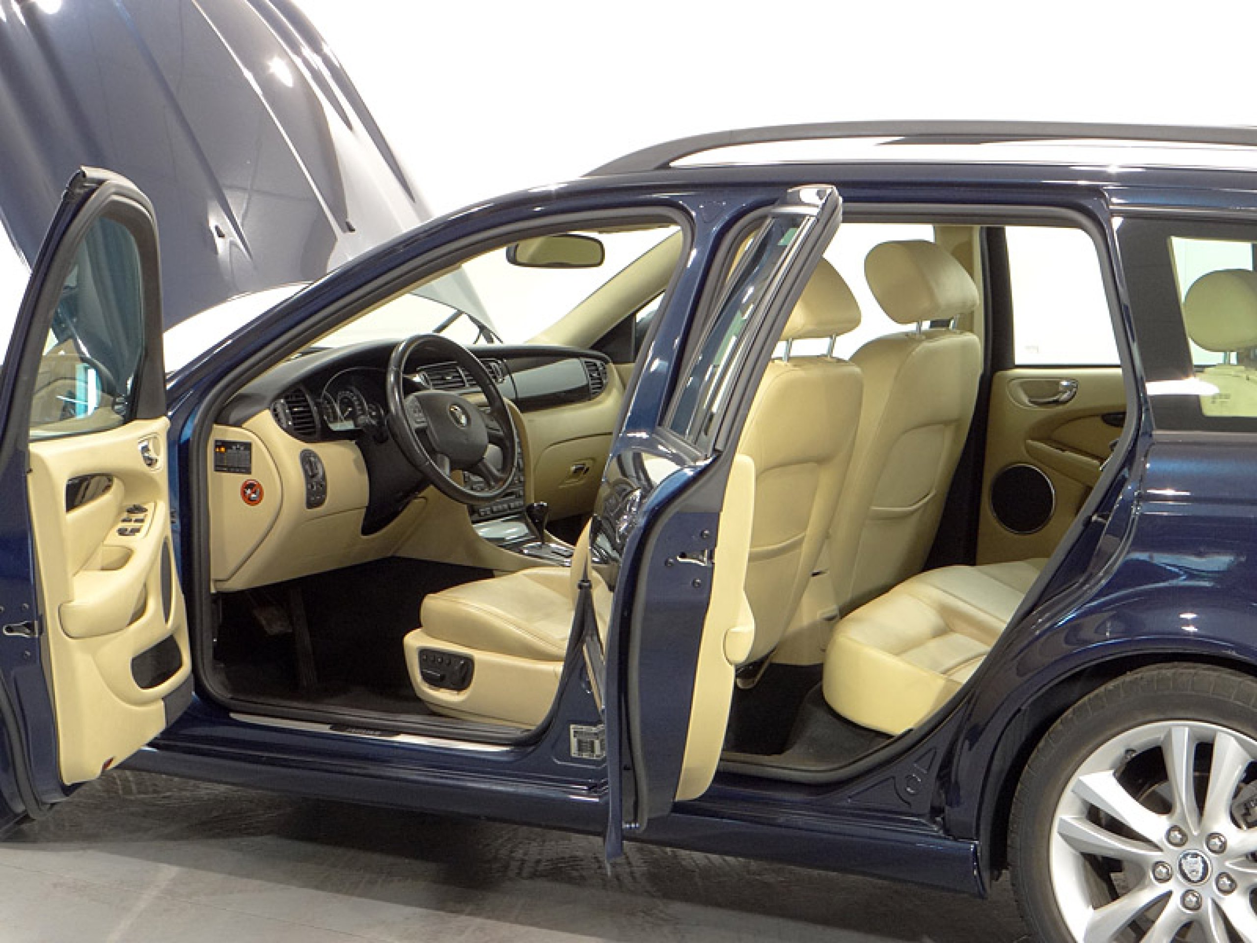 Foto Jaguar X-Type 22