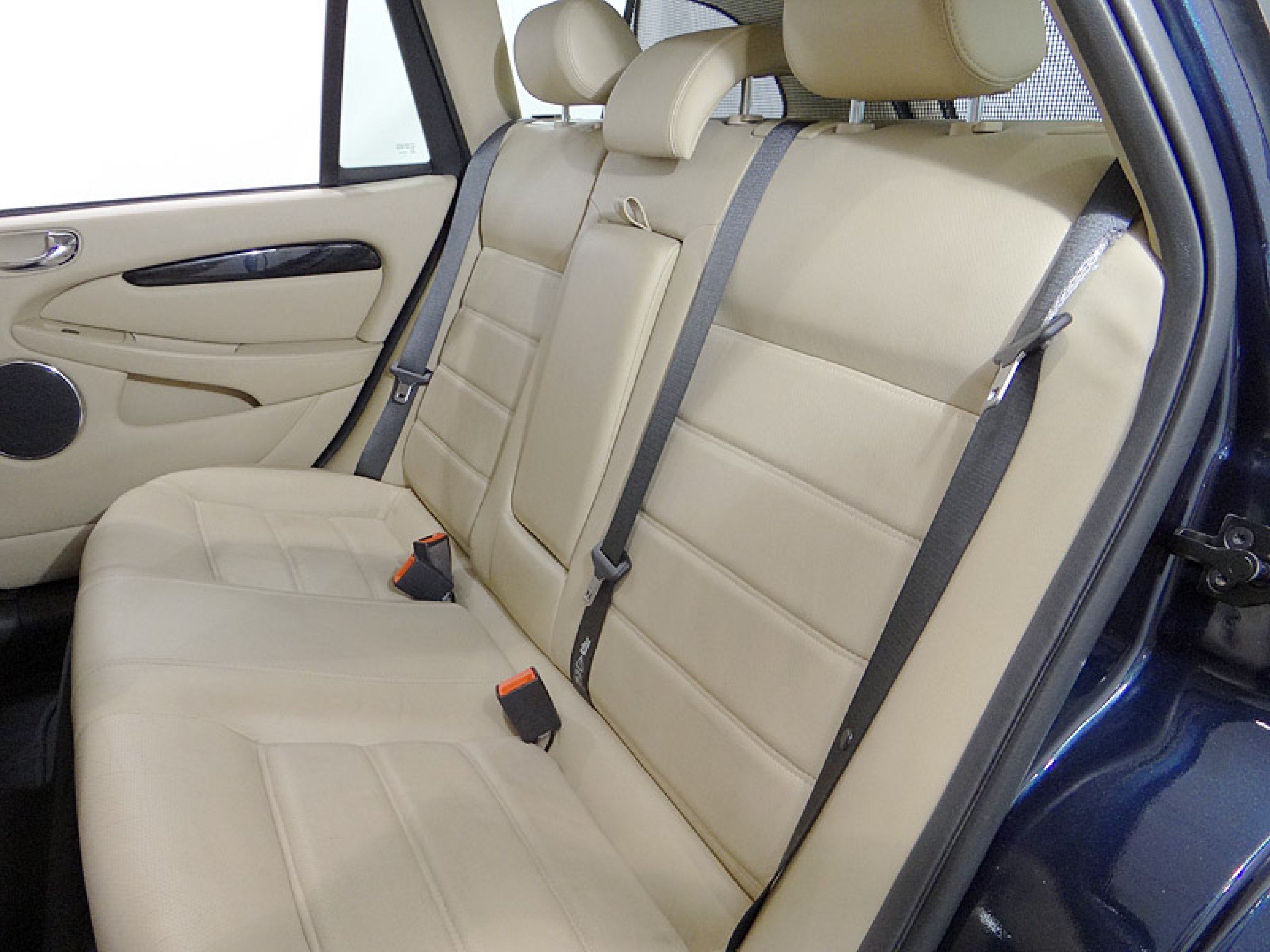 Foto Jaguar X-Type 26