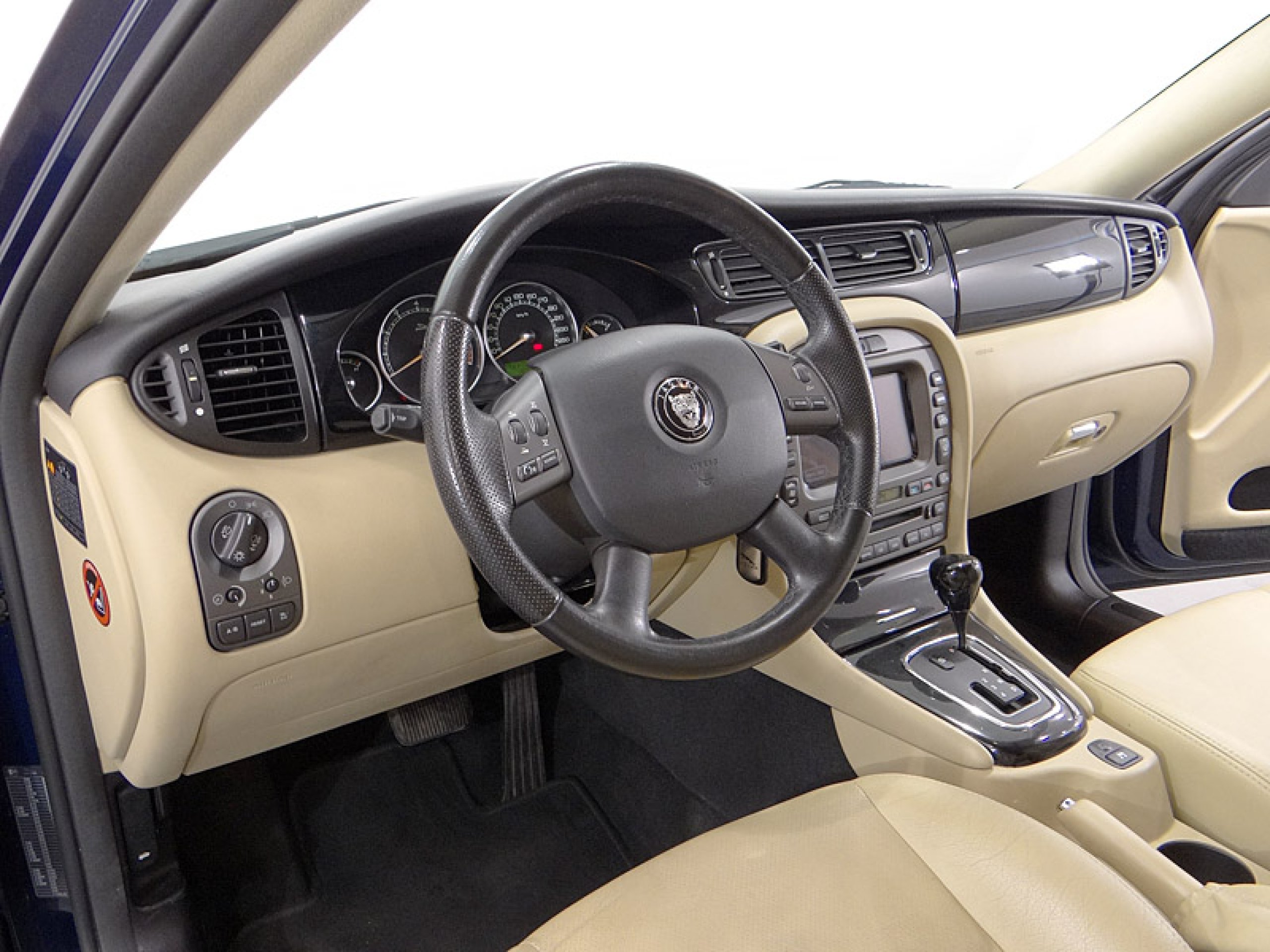 Foto Jaguar X-Type 28