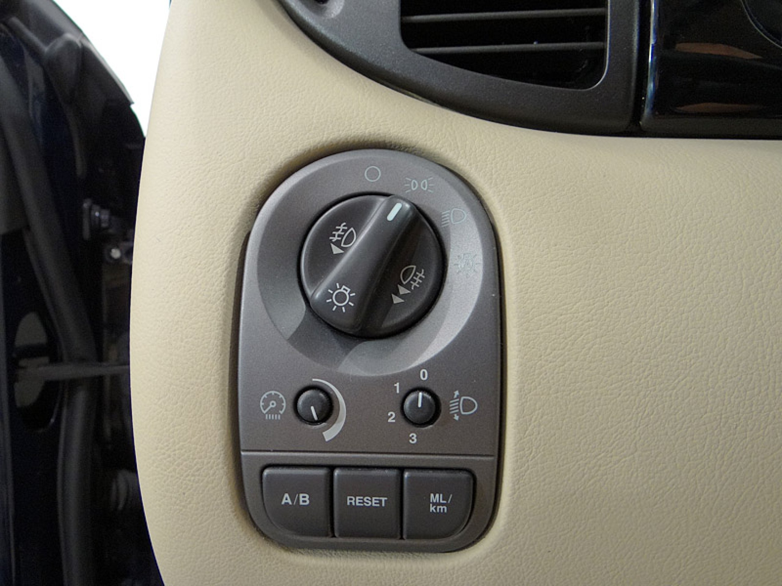 Foto Jaguar X-Type 34