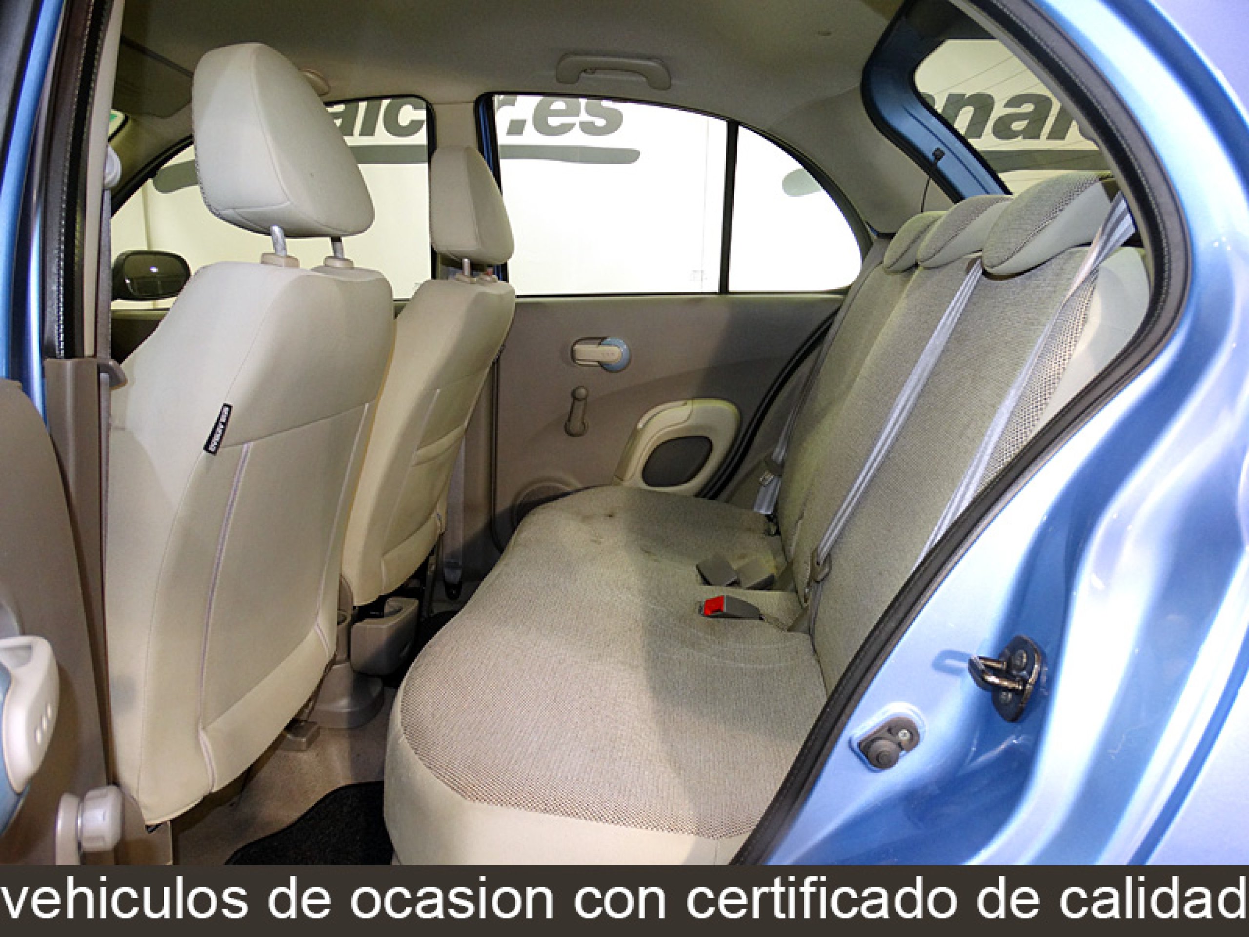 Foto Nissan Micra 12