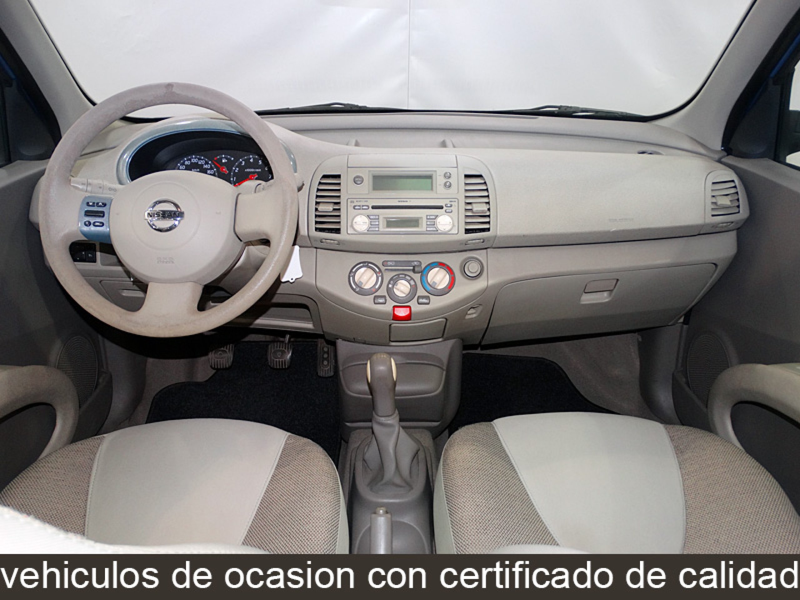 Foto Nissan Micra 15