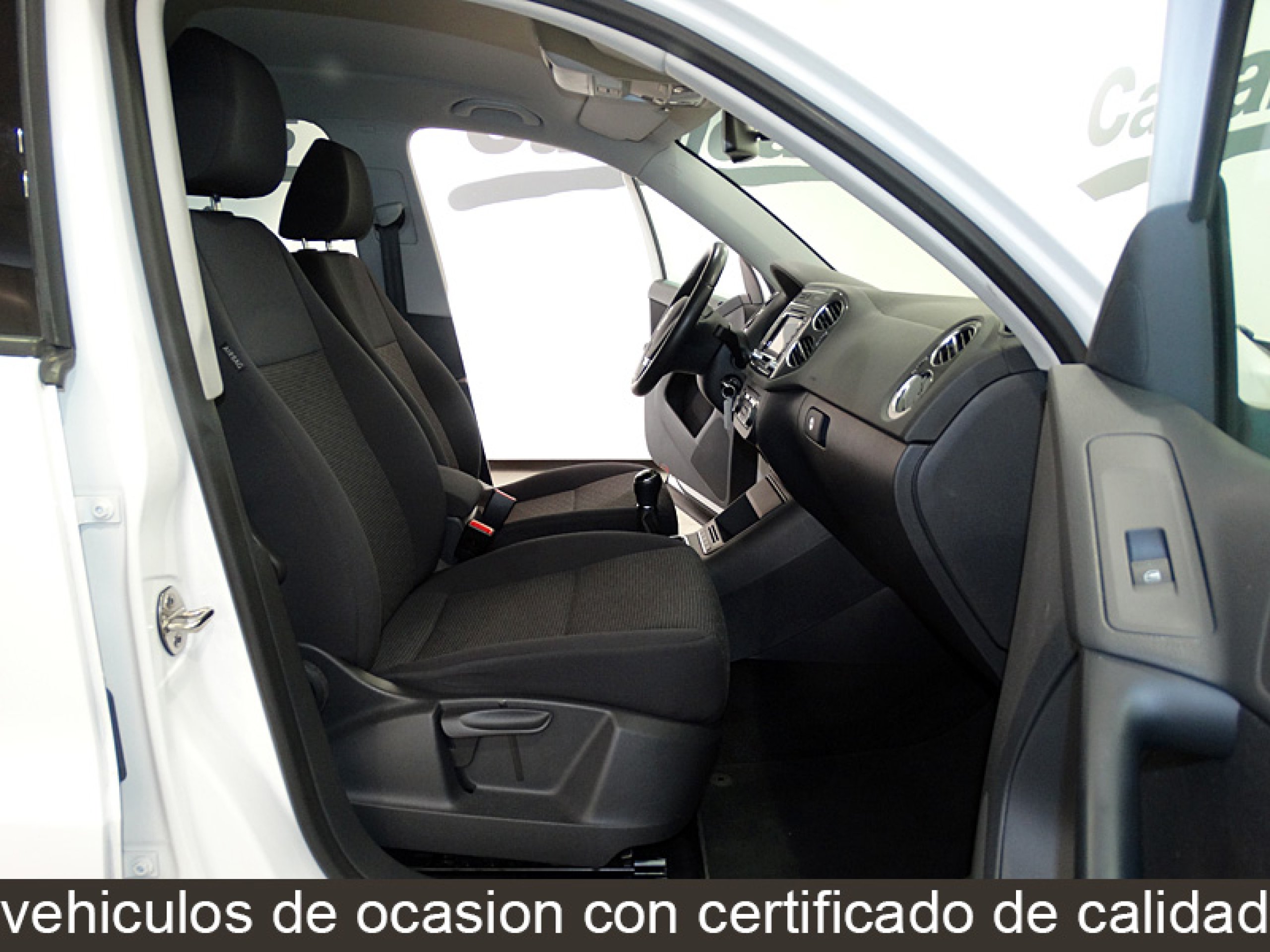 Foto Volkswagen Tiguan 18