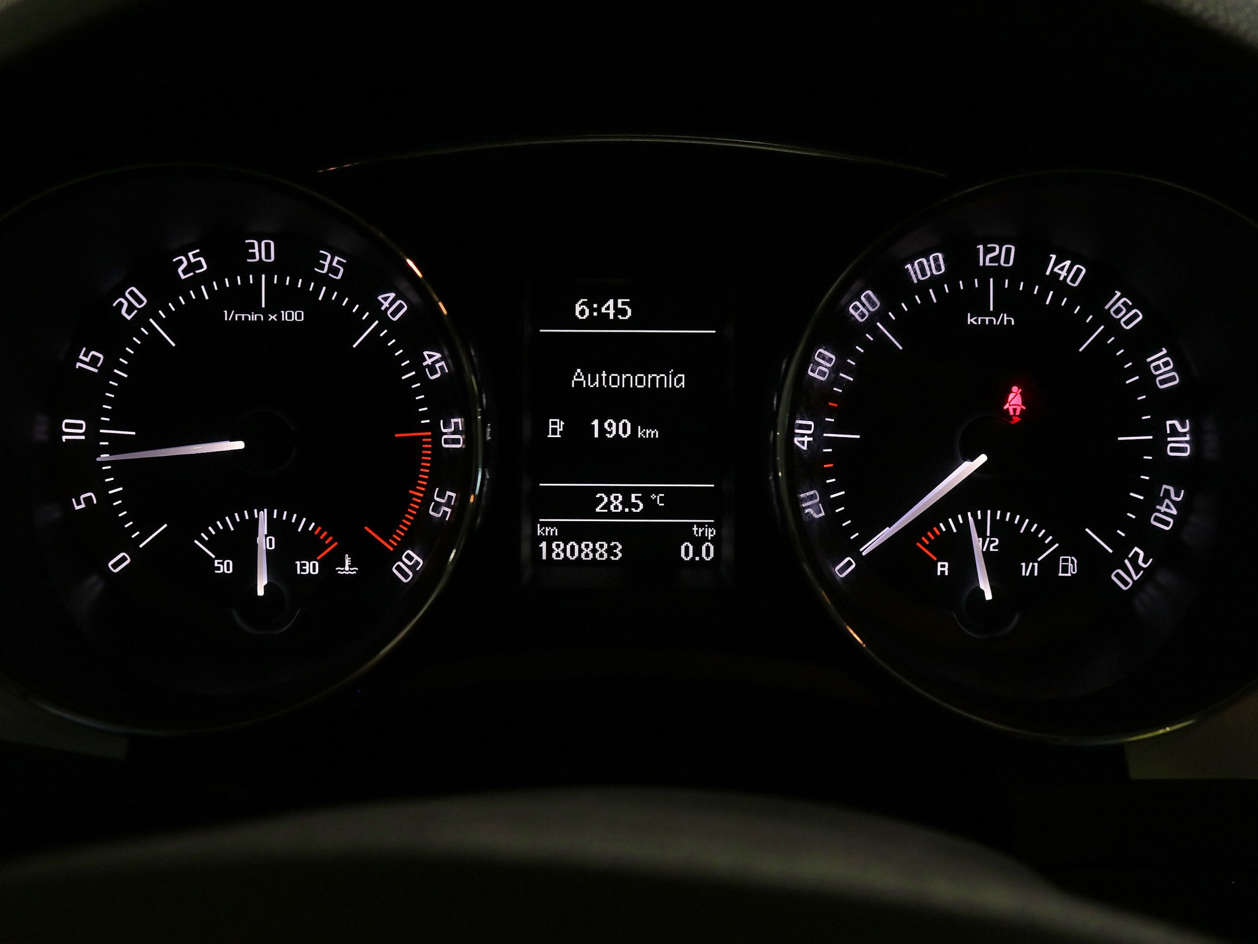 Foto Skoda Superb 17