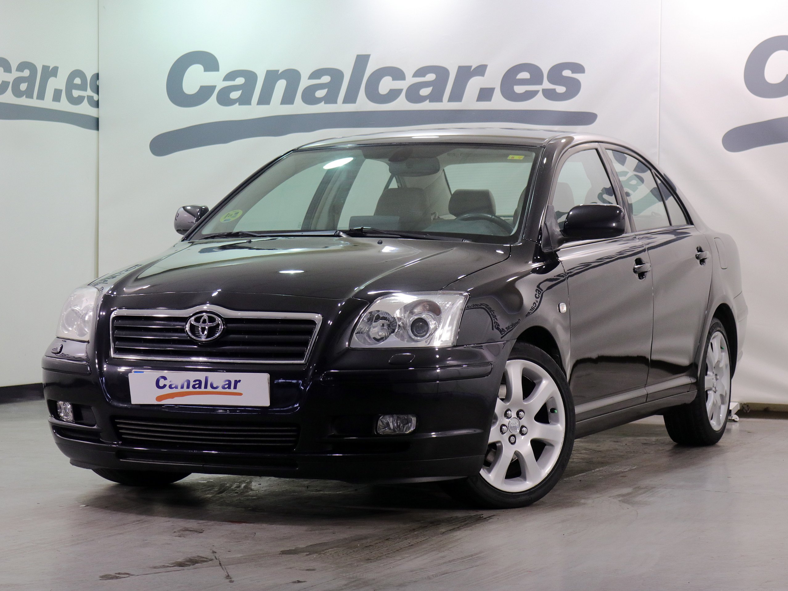 Foto Toyota Avensis 1 Foto Toyota Avensis 1