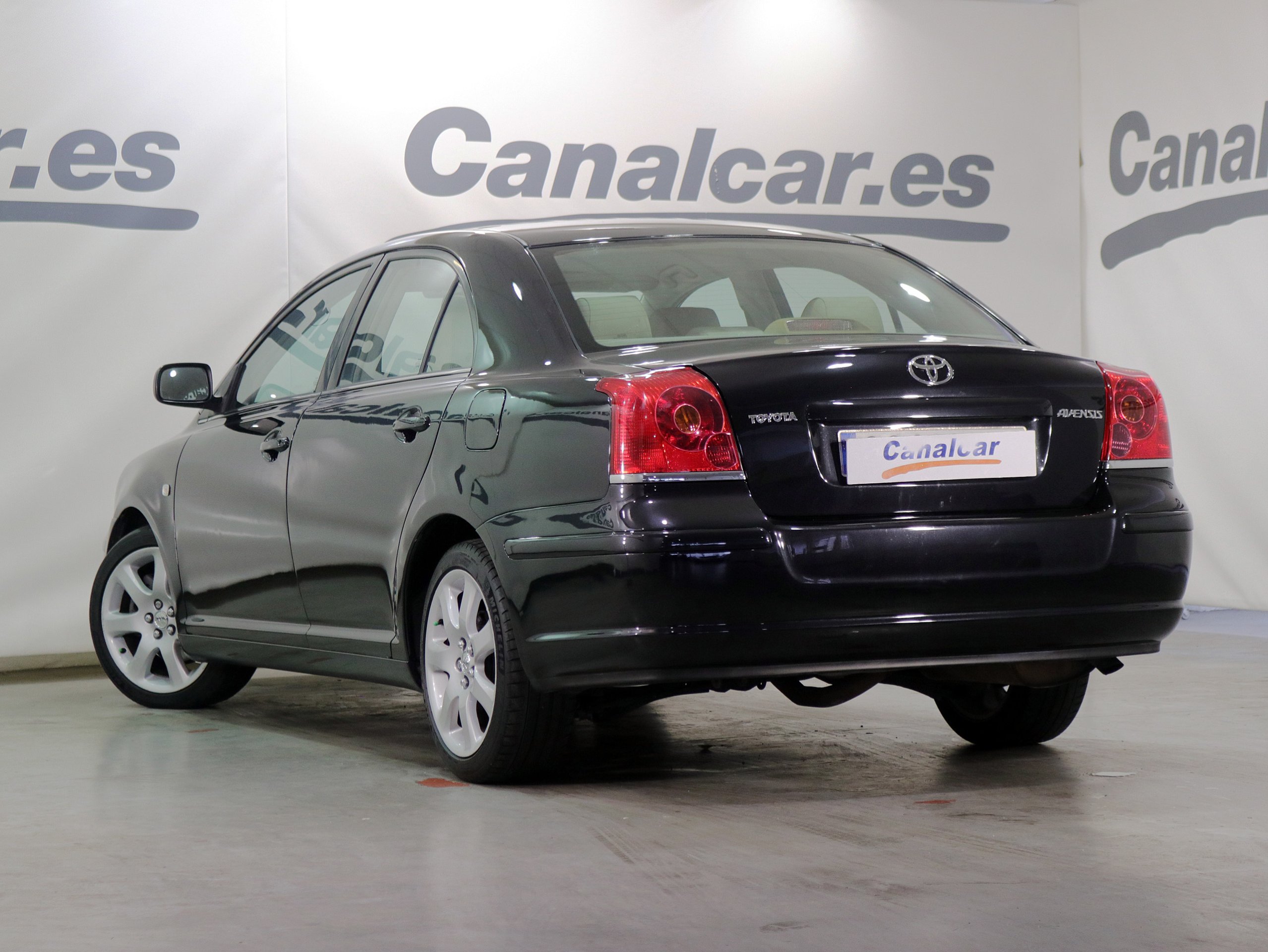 Foto Toyota Avensis 6 Foto Toyota Avensis 6