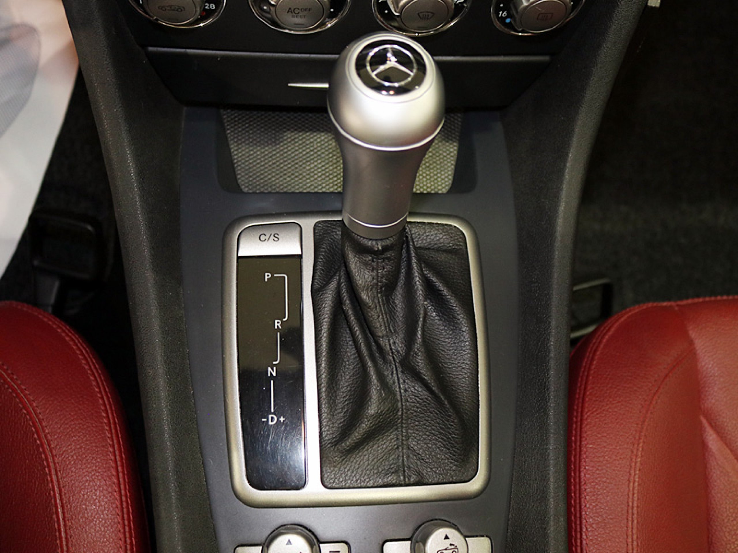 Foto Mercedes-Benz SLK 200 26