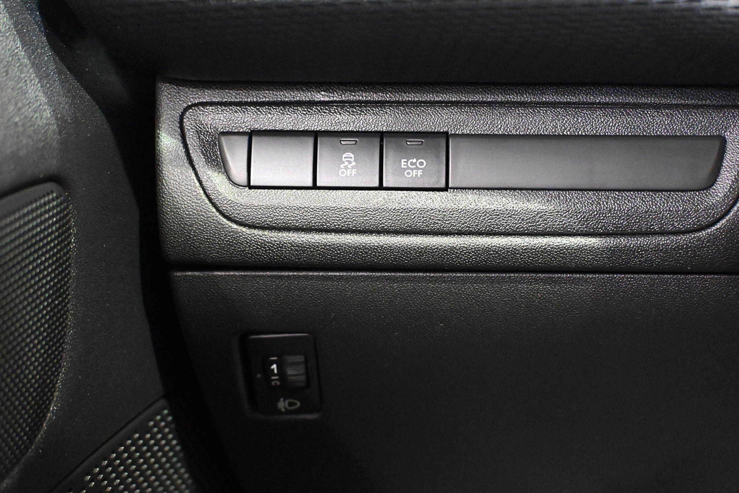 Foto Peugeot 208 17