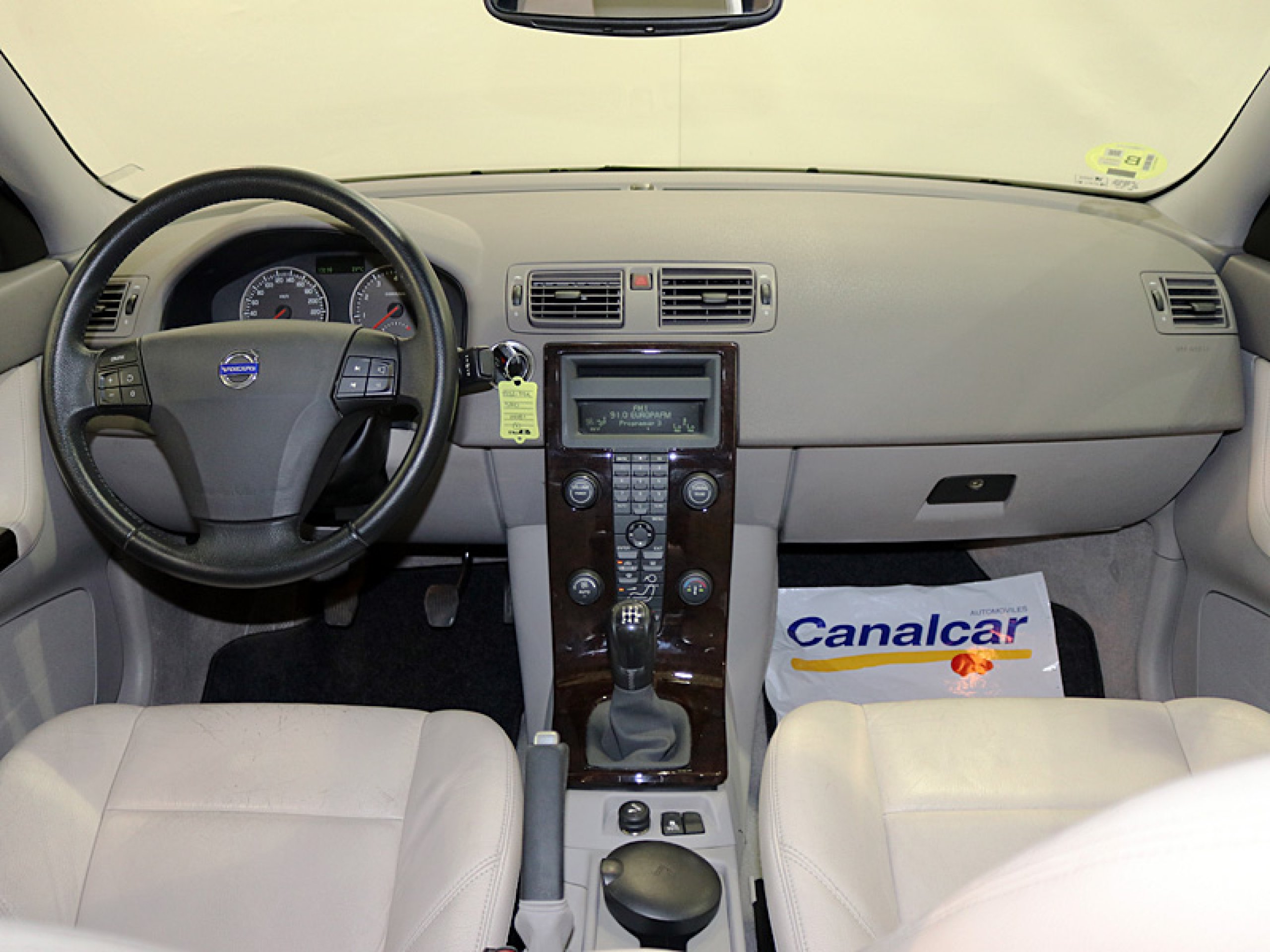Foto Volvo S40 14 Foto Volvo S40 14