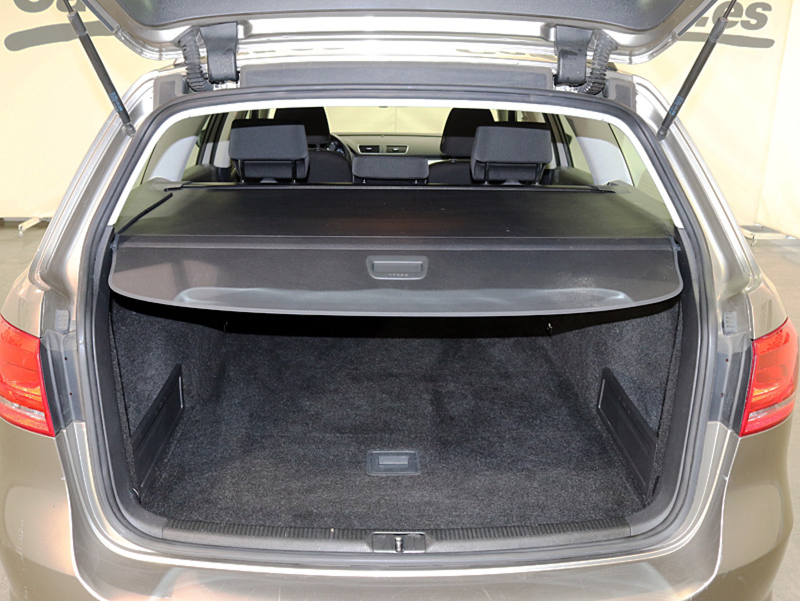 Foto Volkswagen Passat 9
