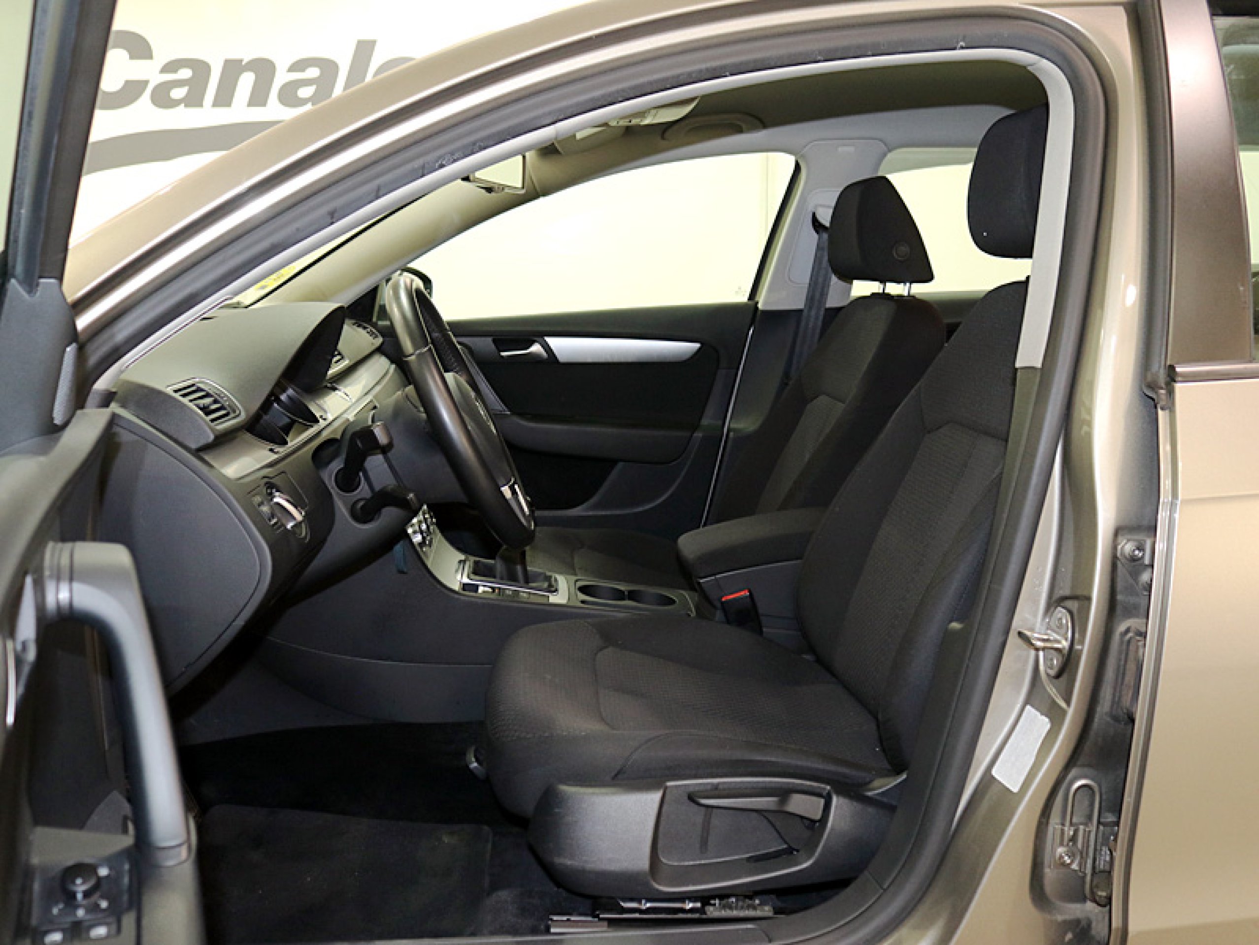 Foto Volkswagen Passat 11