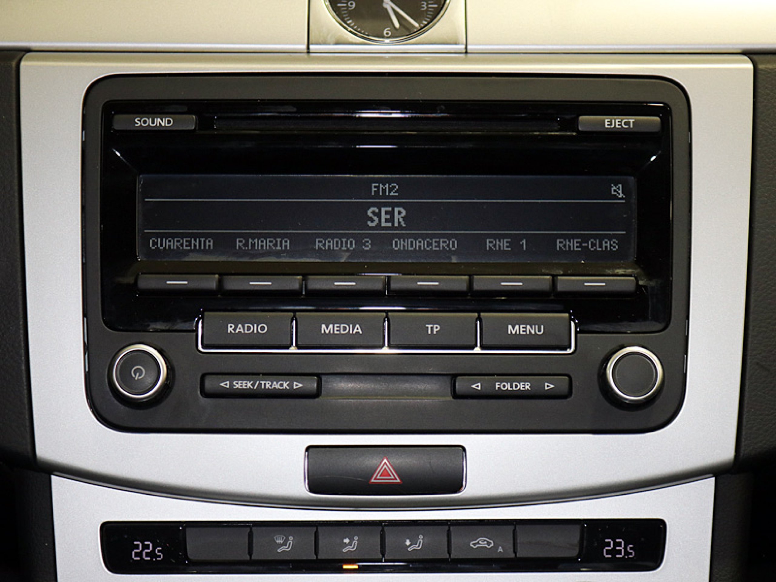 Foto Volkswagen Passat 13
