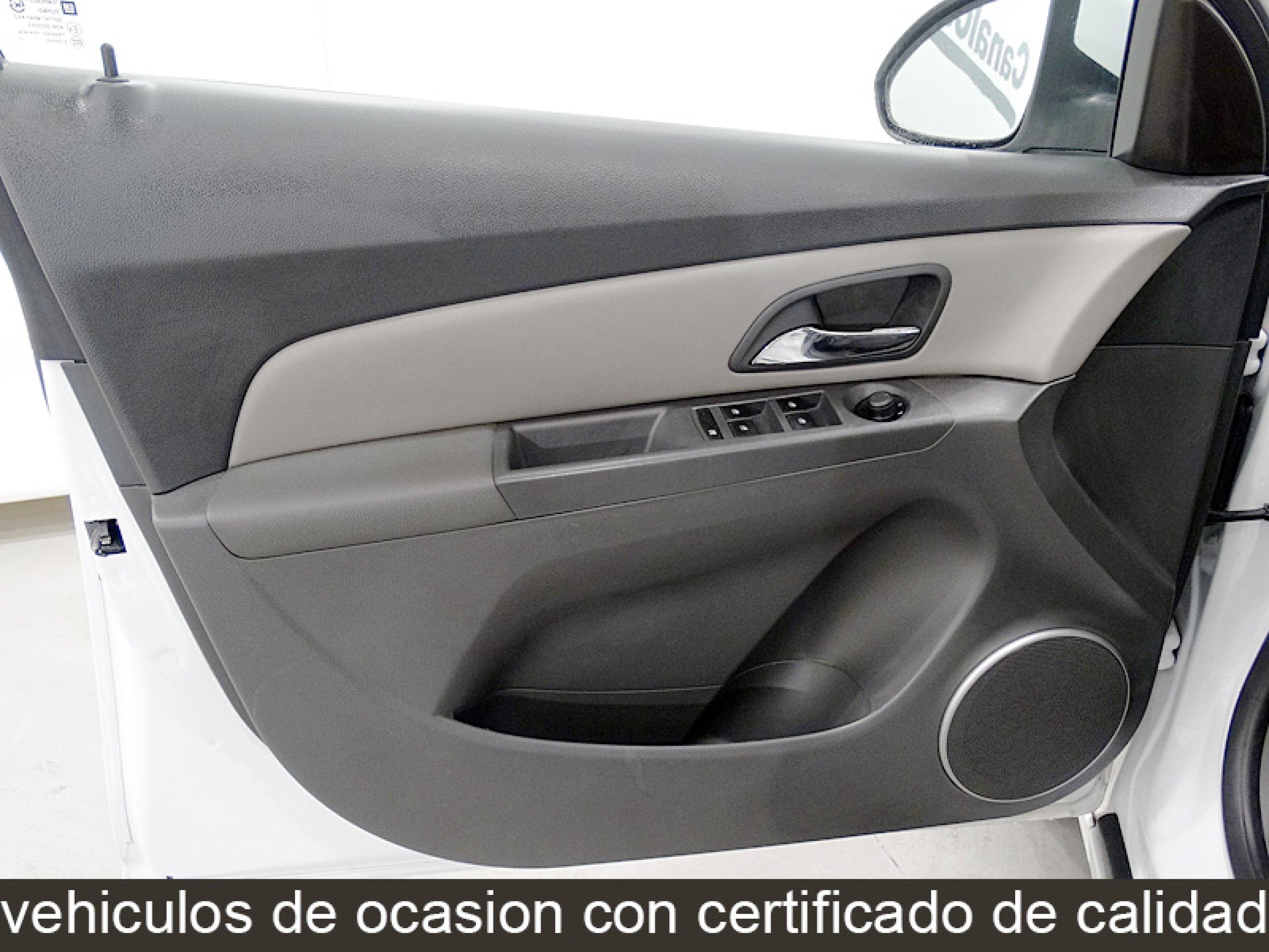 Foto Chevrolet Cruze 24