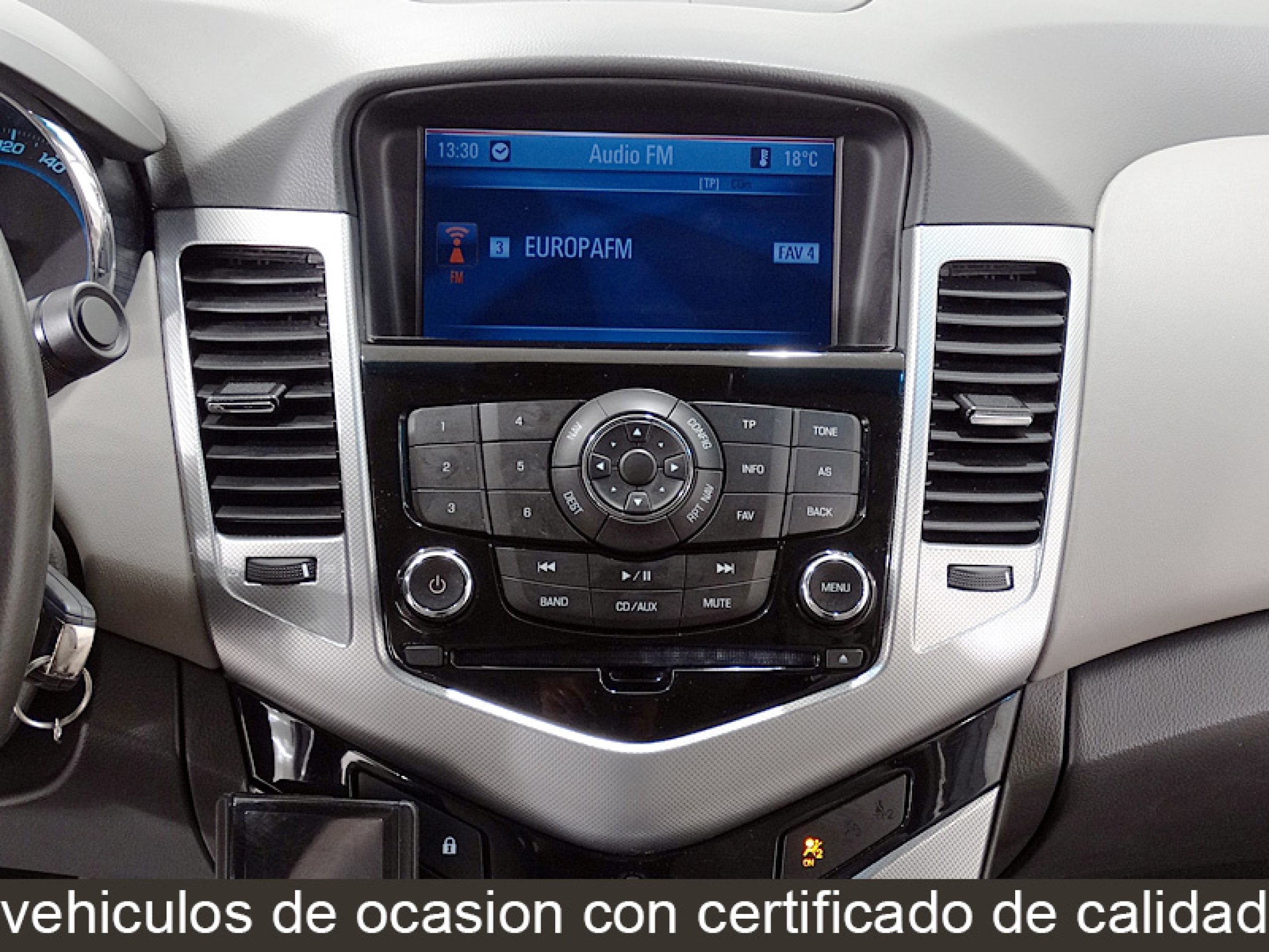Foto Chevrolet Cruze 35