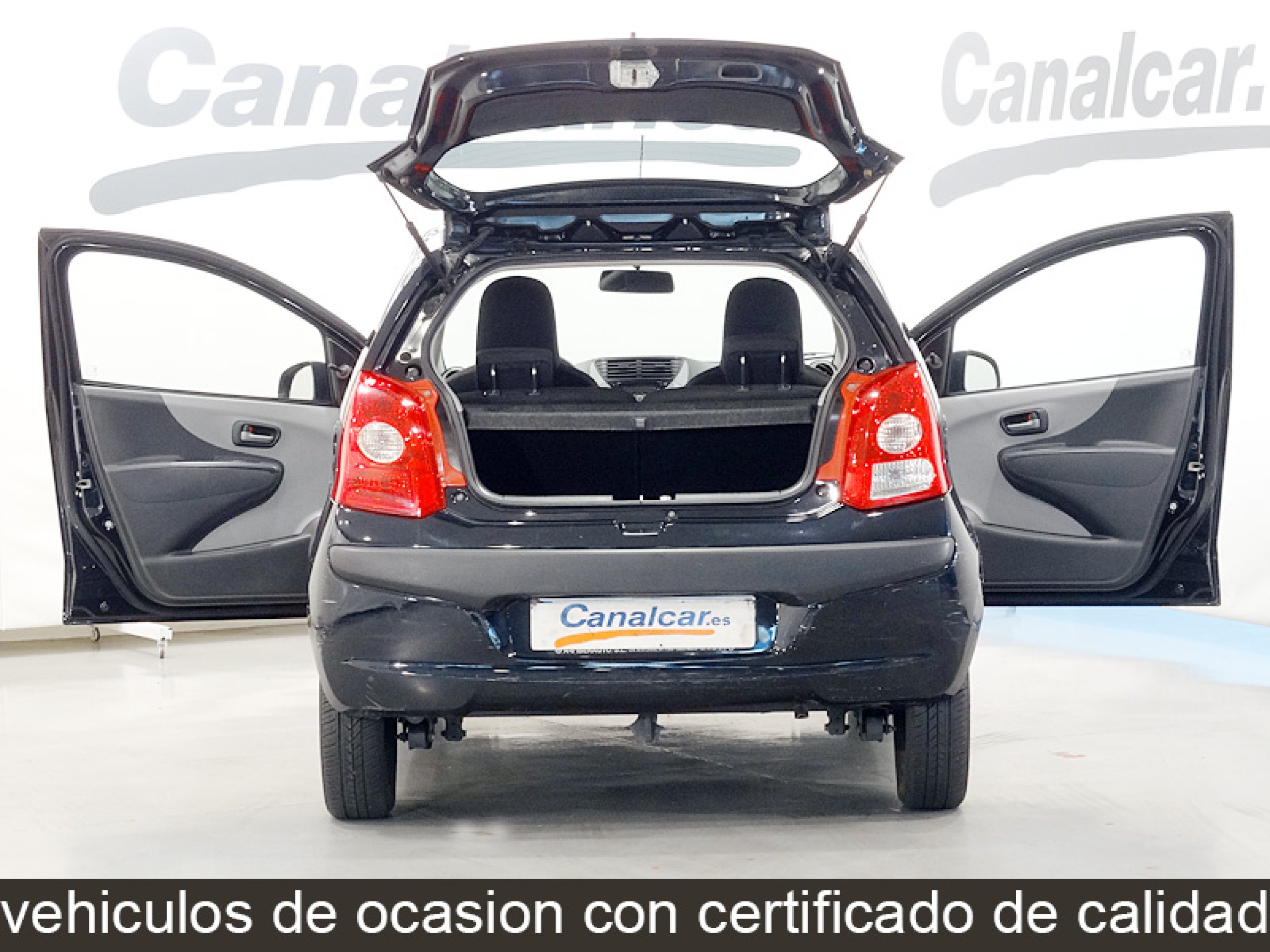 Foto Nissan Pixo 8 Foto Nissan Pixo 8