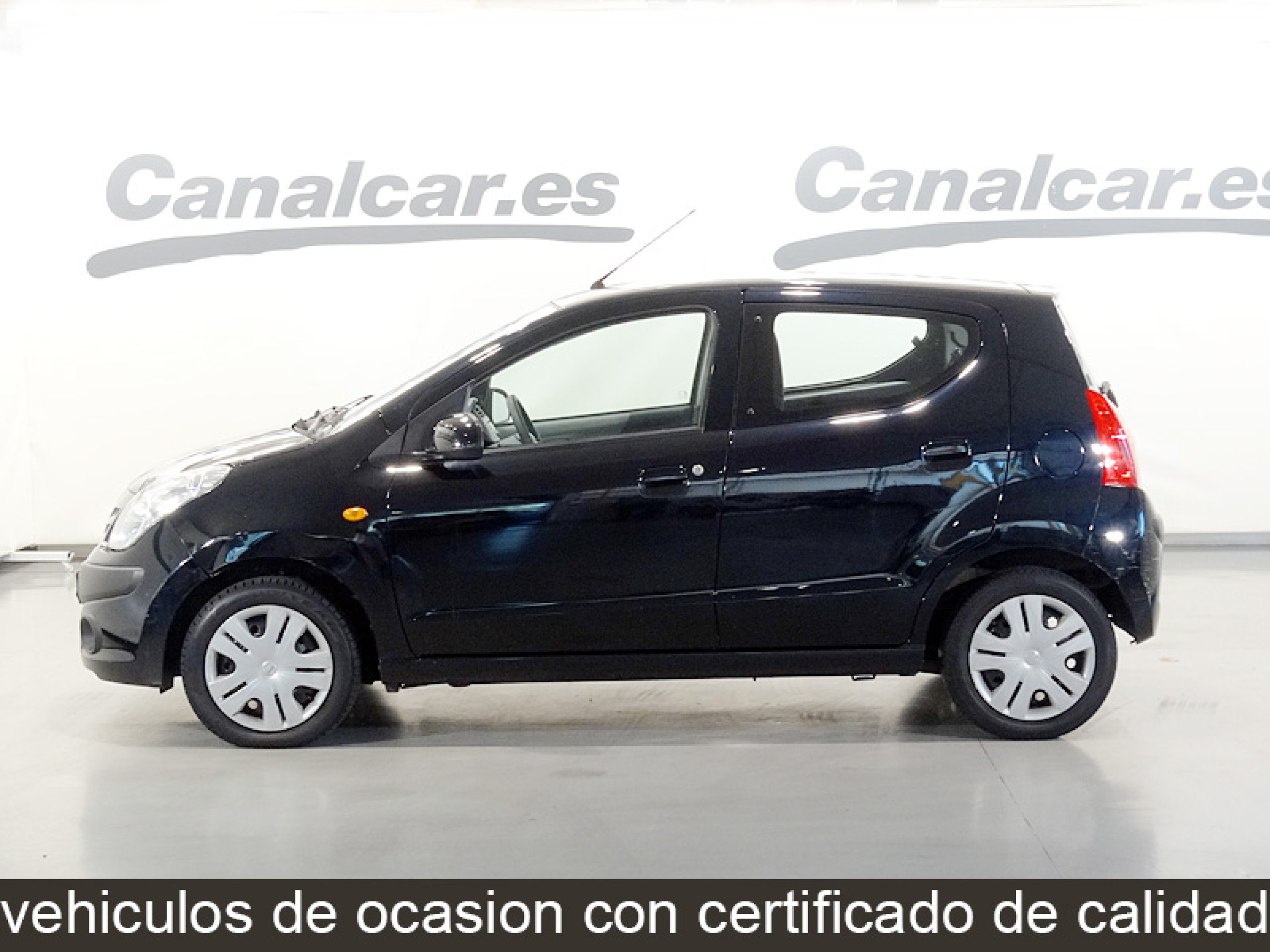 Foto Nissan Pixo 11 Foto Nissan Pixo 11