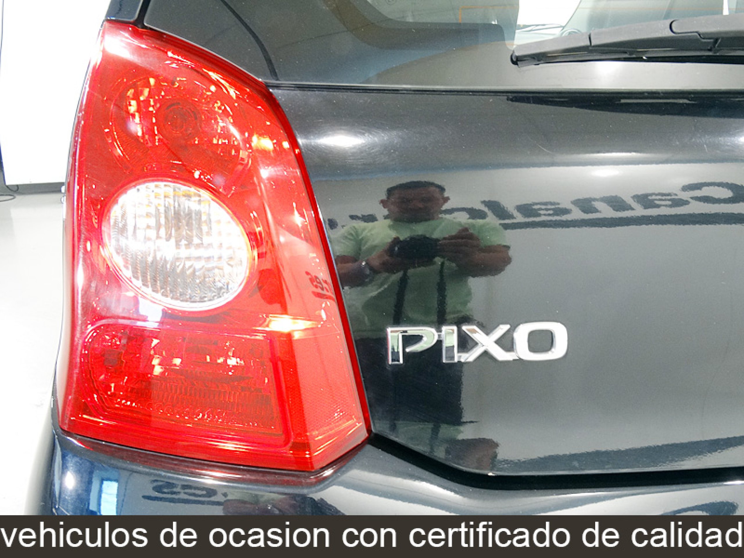 Foto Nissan Pixo 15 Foto Nissan Pixo 15