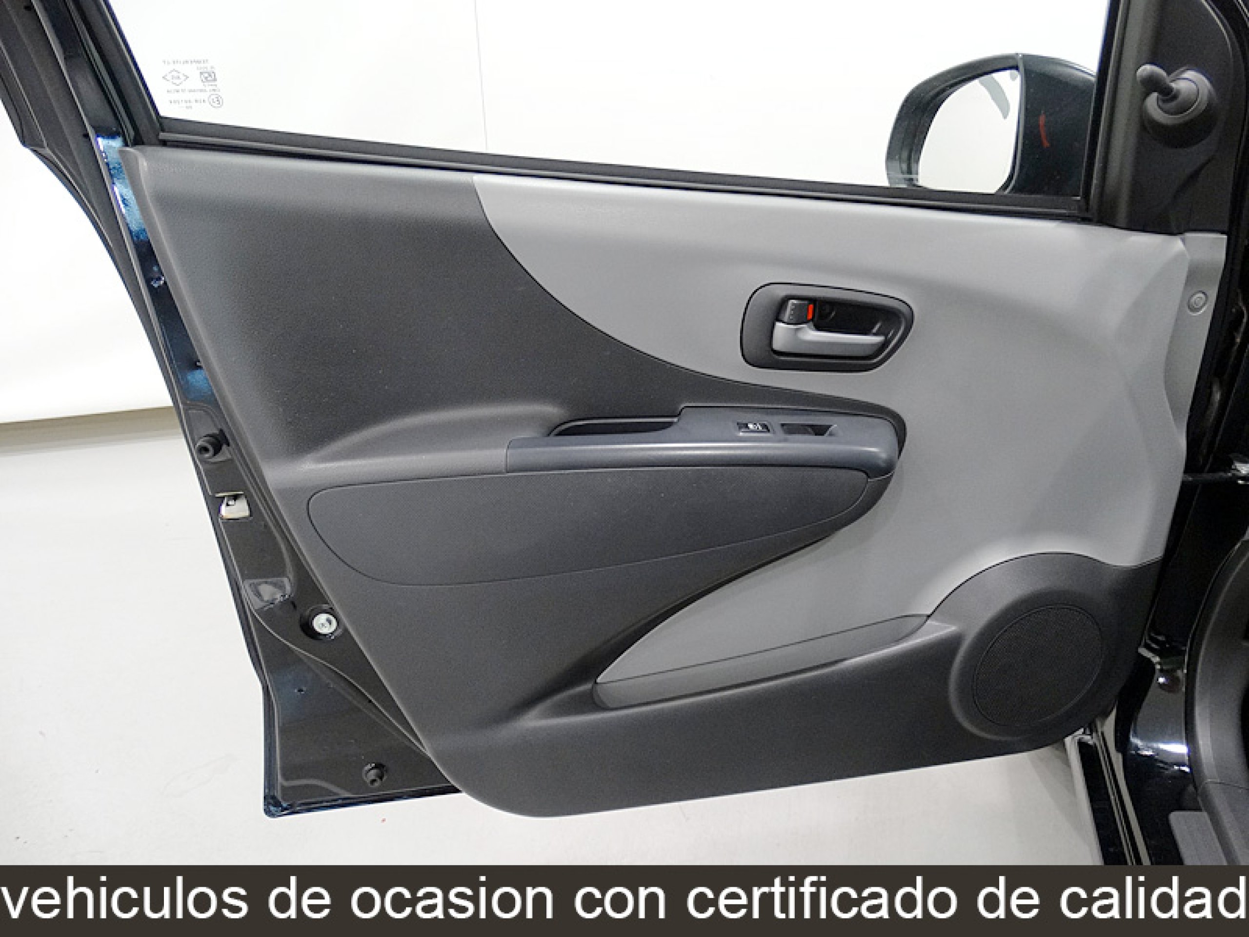 Foto Nissan Pixo 22 Foto Nissan Pixo 22