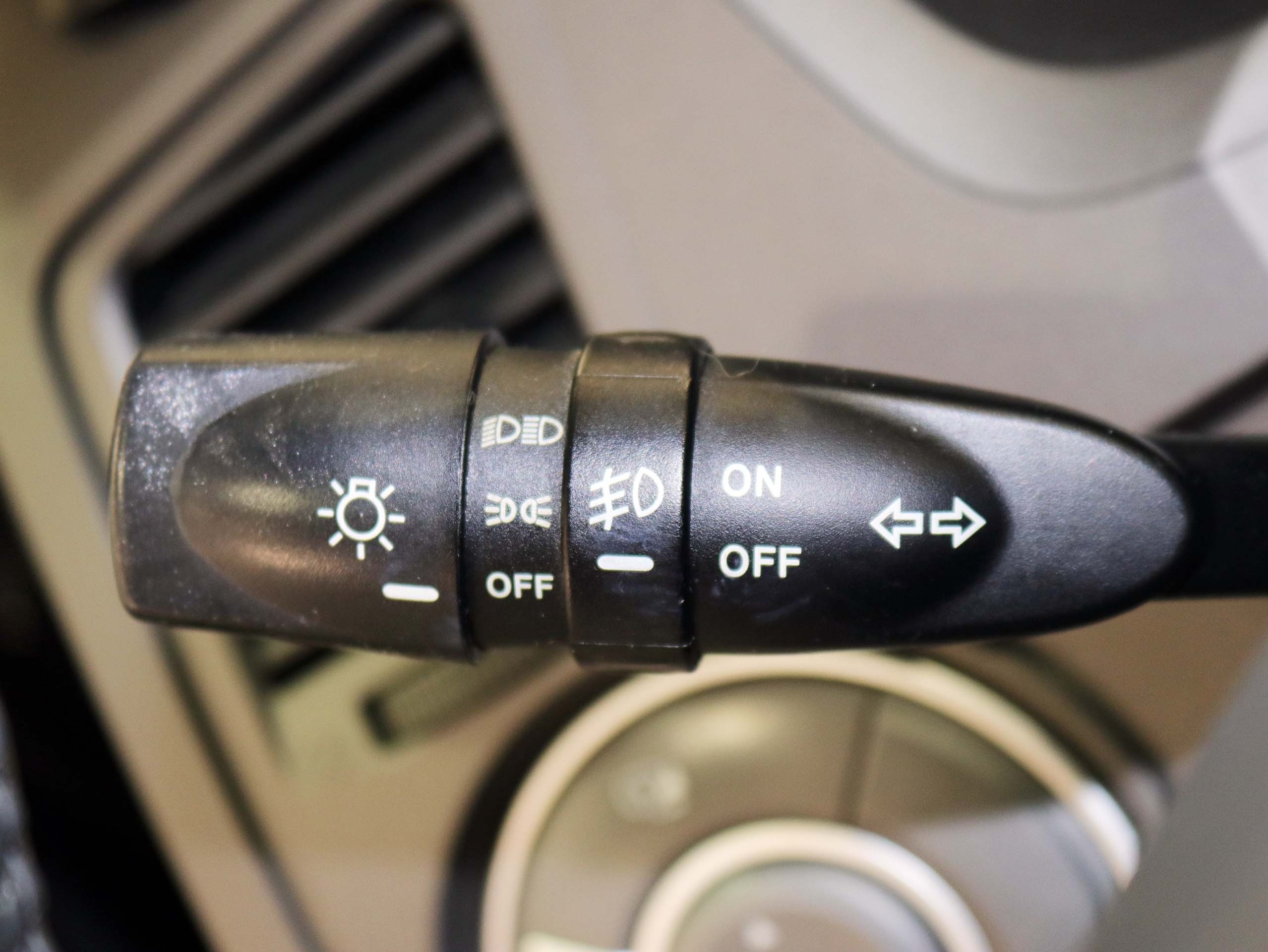 Foto Ssangyong Kyron 25 Foto Ssangyong Kyron 25