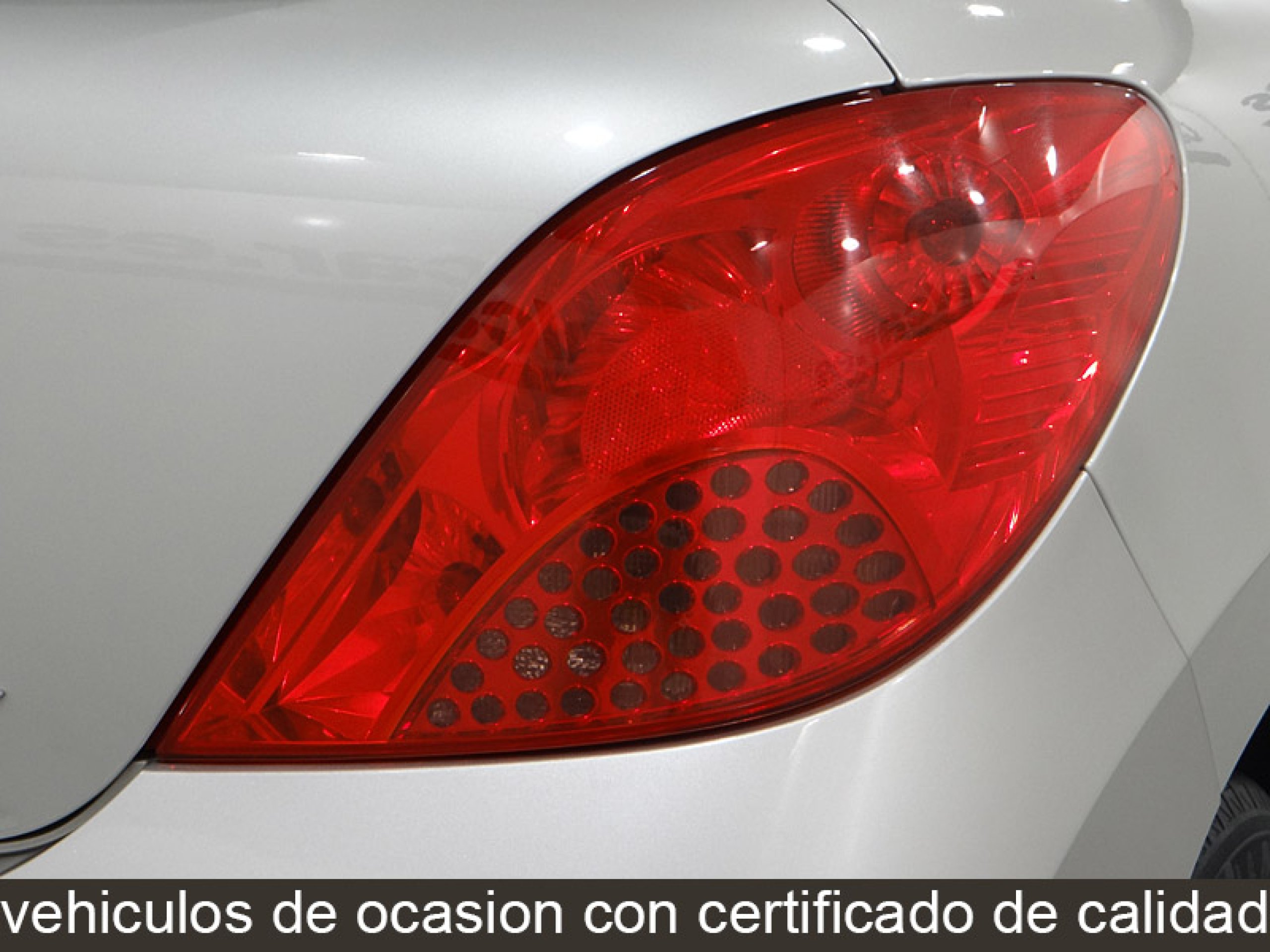 Foto Peugeot 207 17