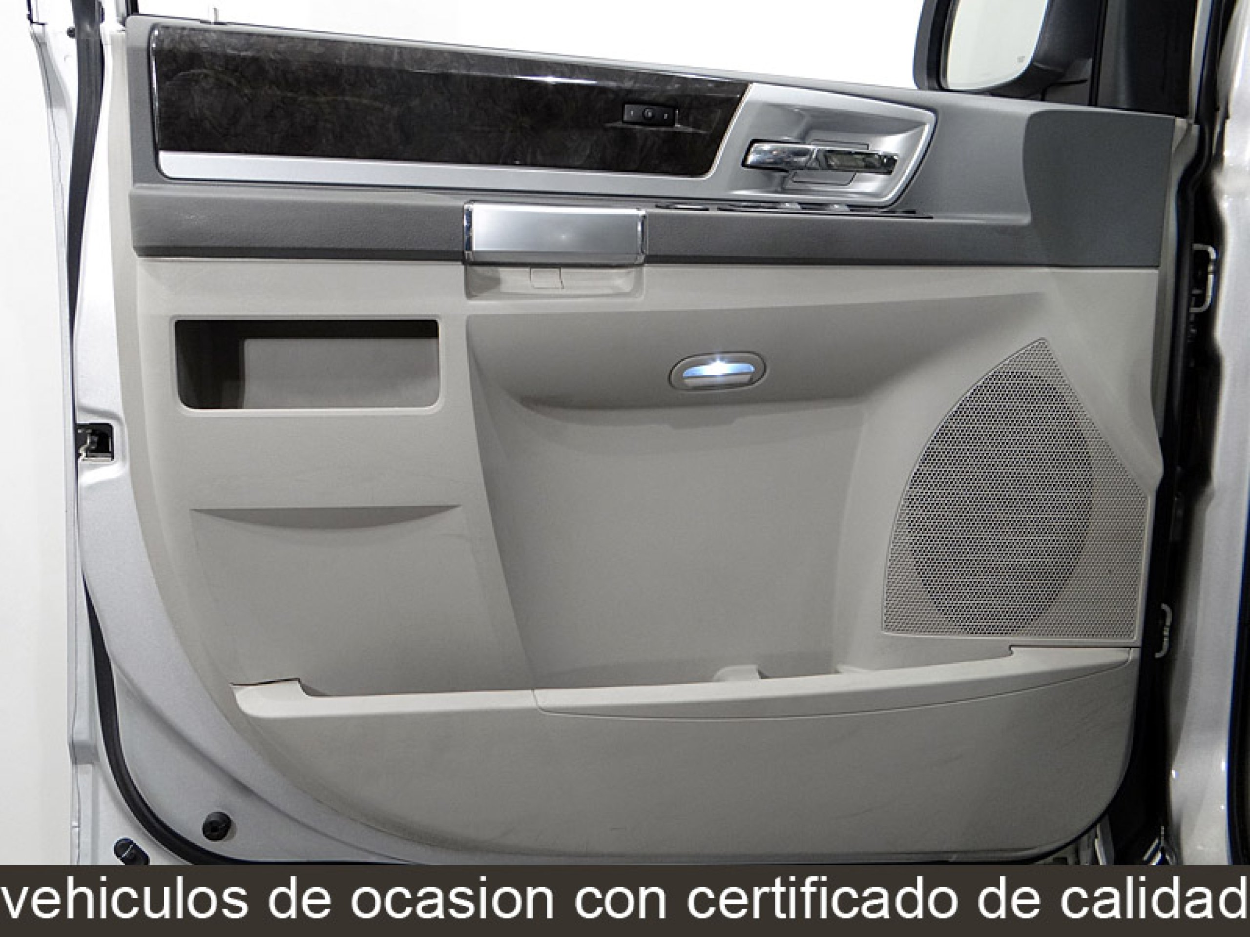 Foto Chrysler Grand Voyager 27