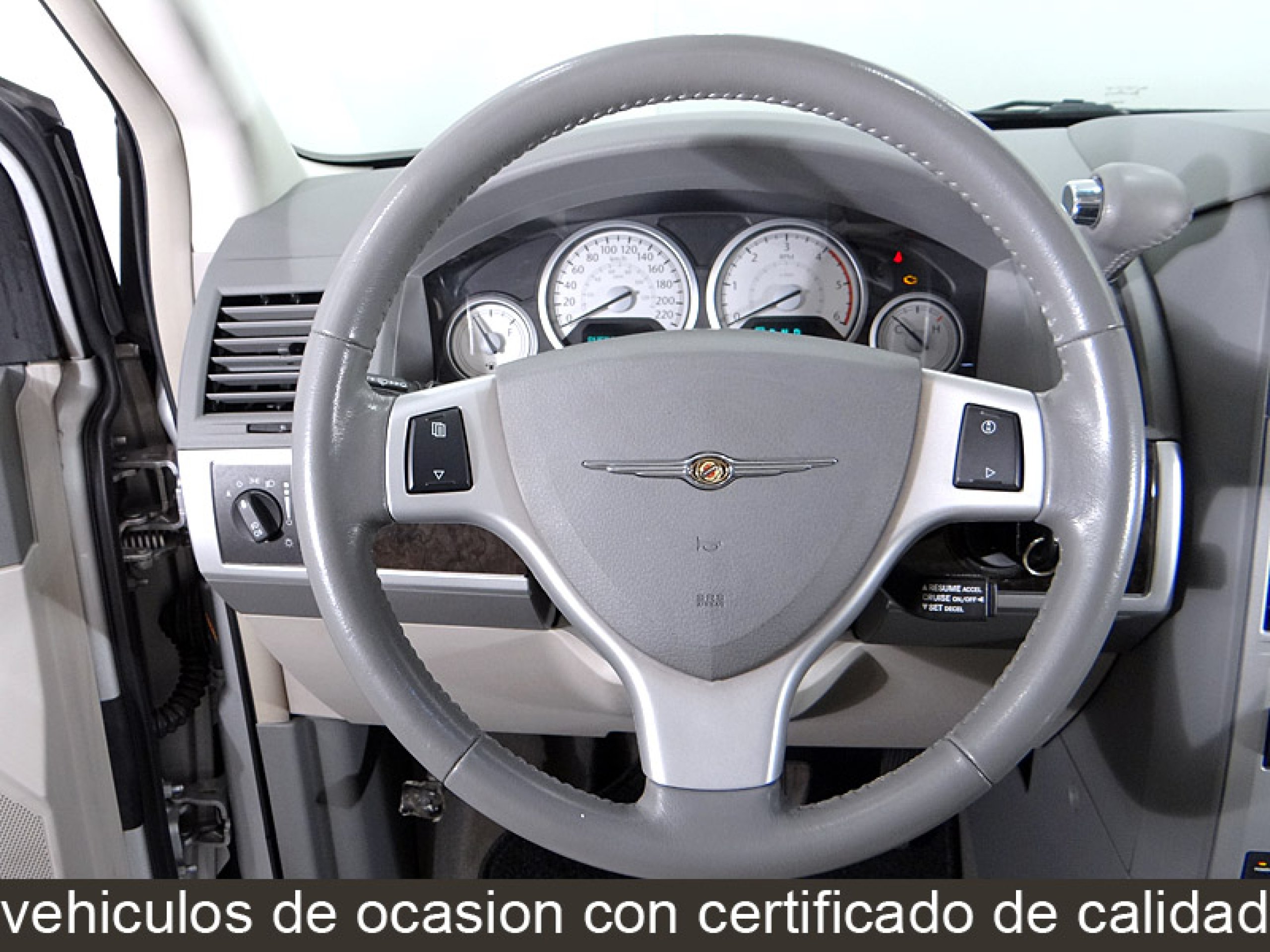Foto Chrysler Grand Voyager 34