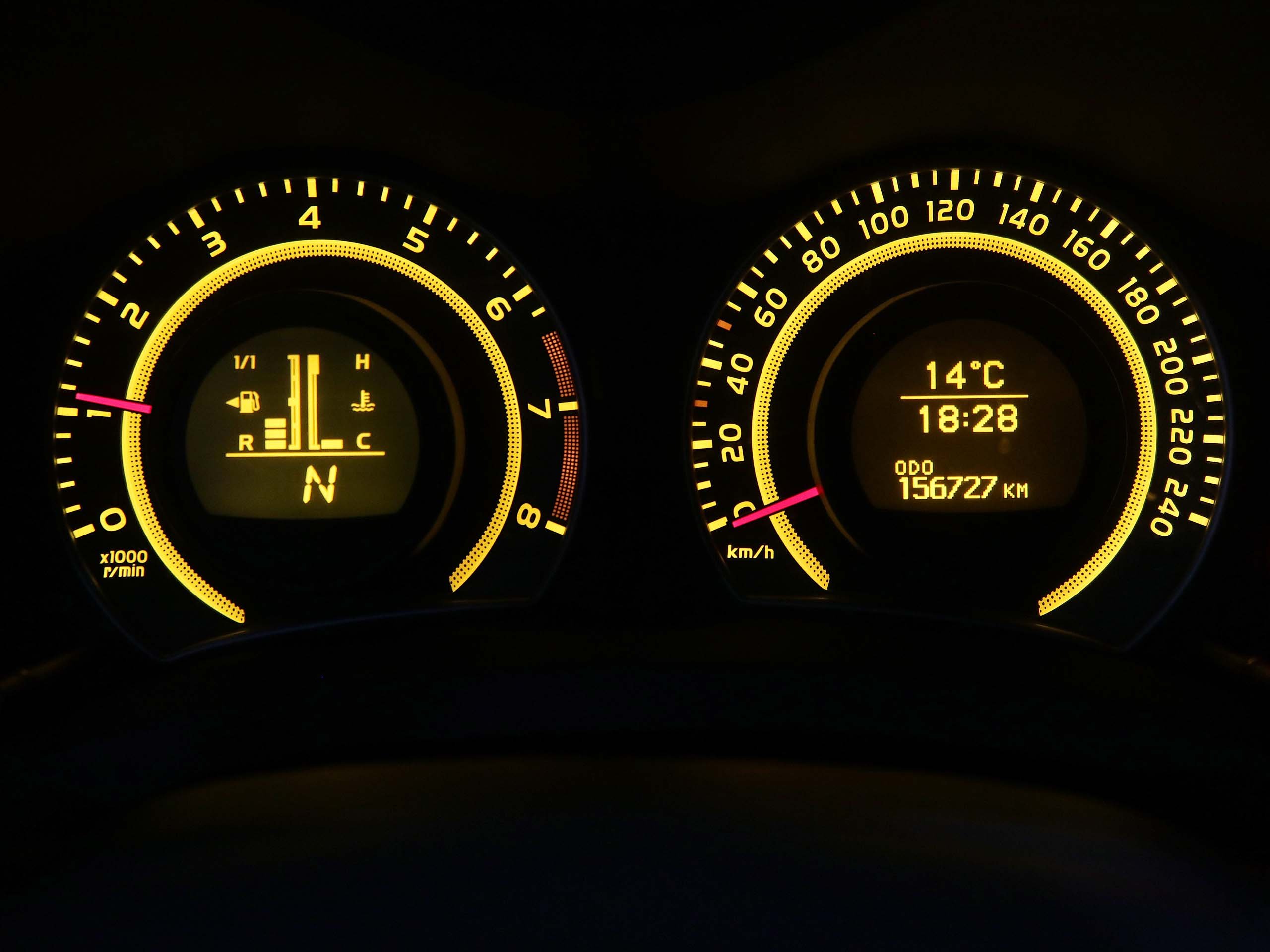 Foto Toyota Auris 14