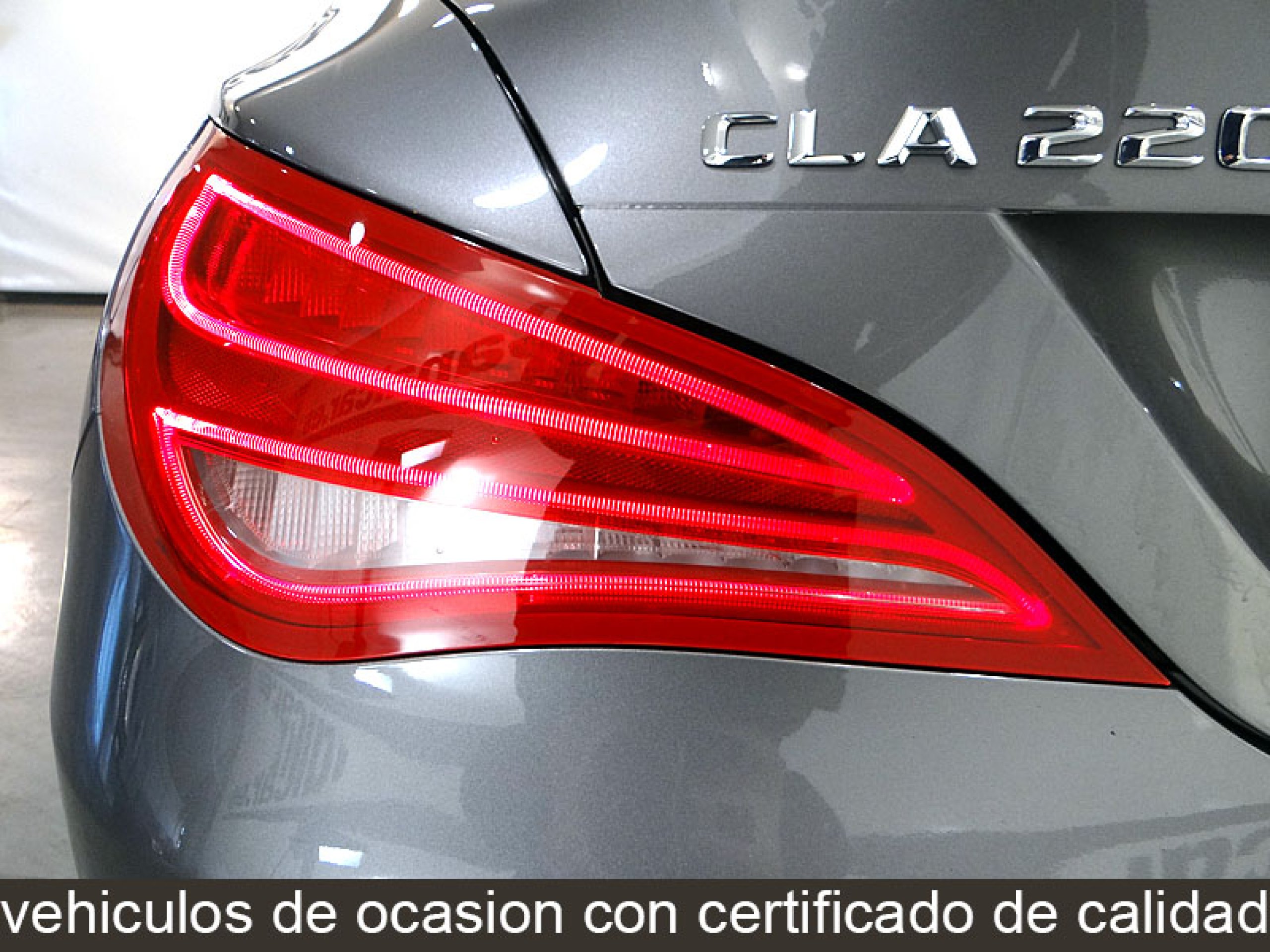 Foto Mercedes-Benz CLA 220 18