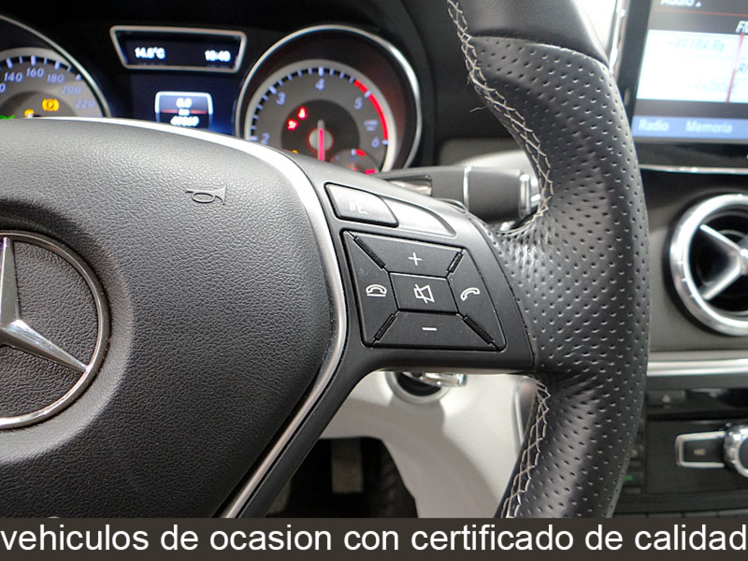 Foto Mercedes-Benz CLA 220 39