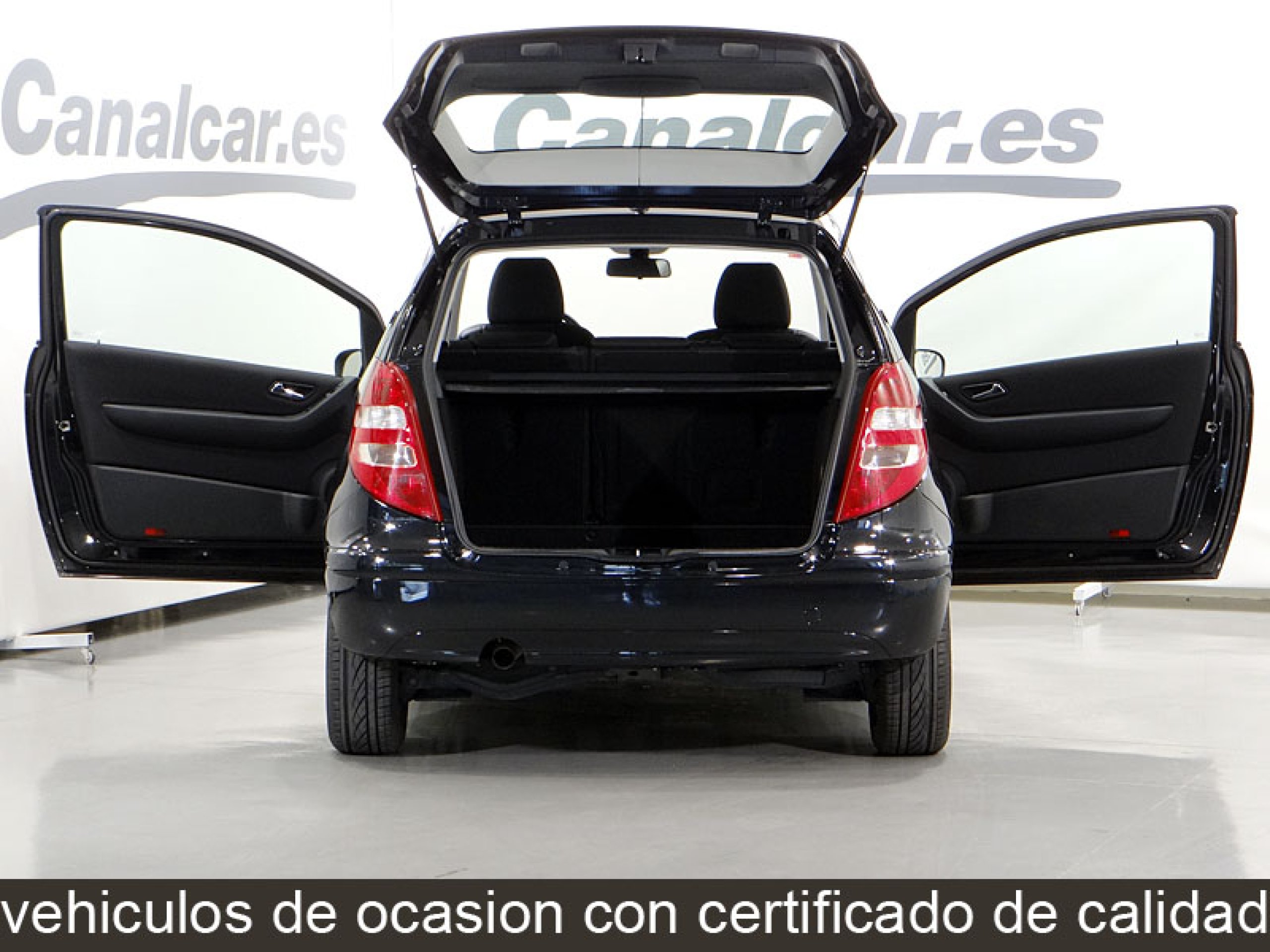 Foto Mercedes-Benz A 180 8