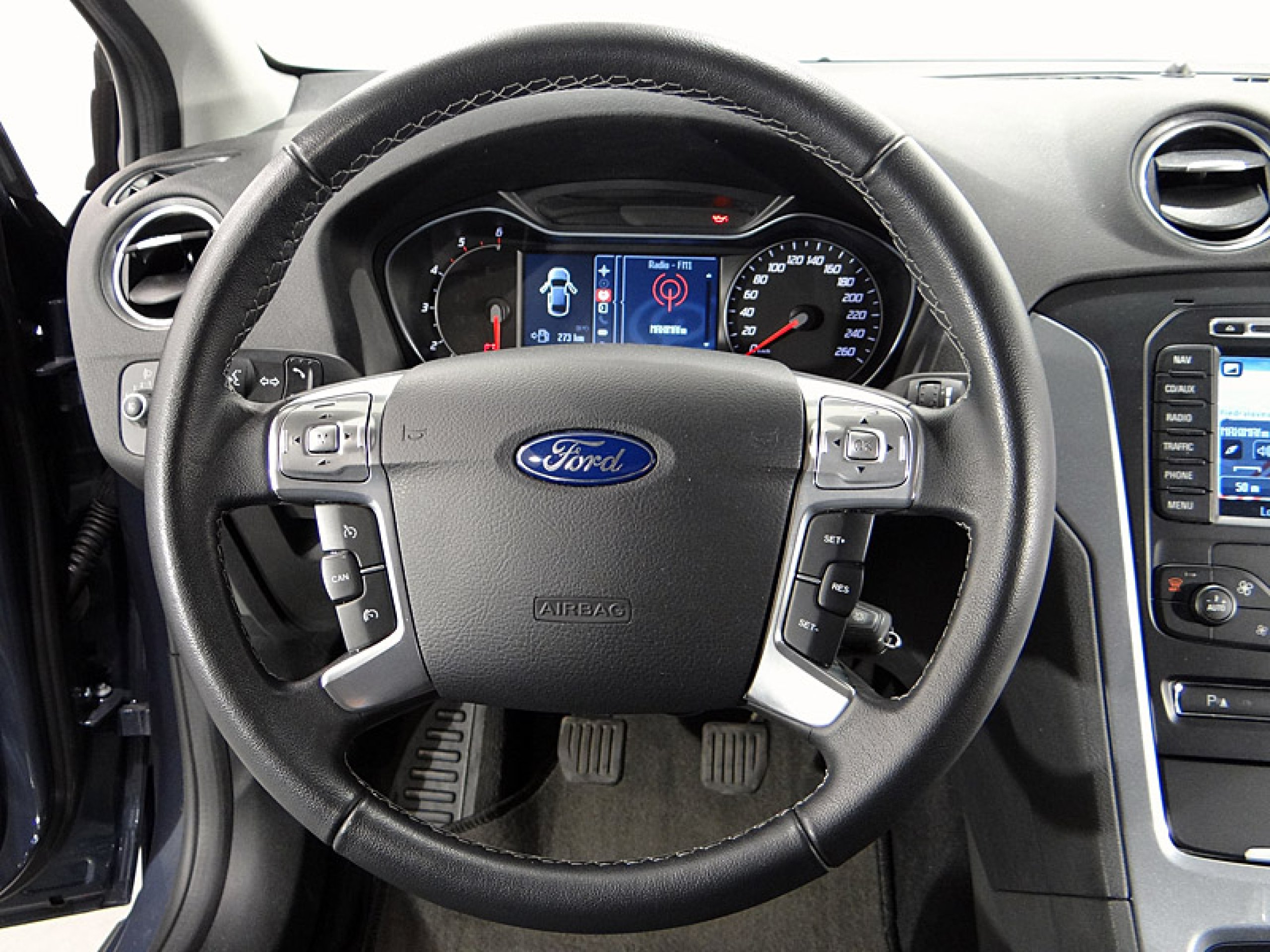 Foto Ford Mondeo 35