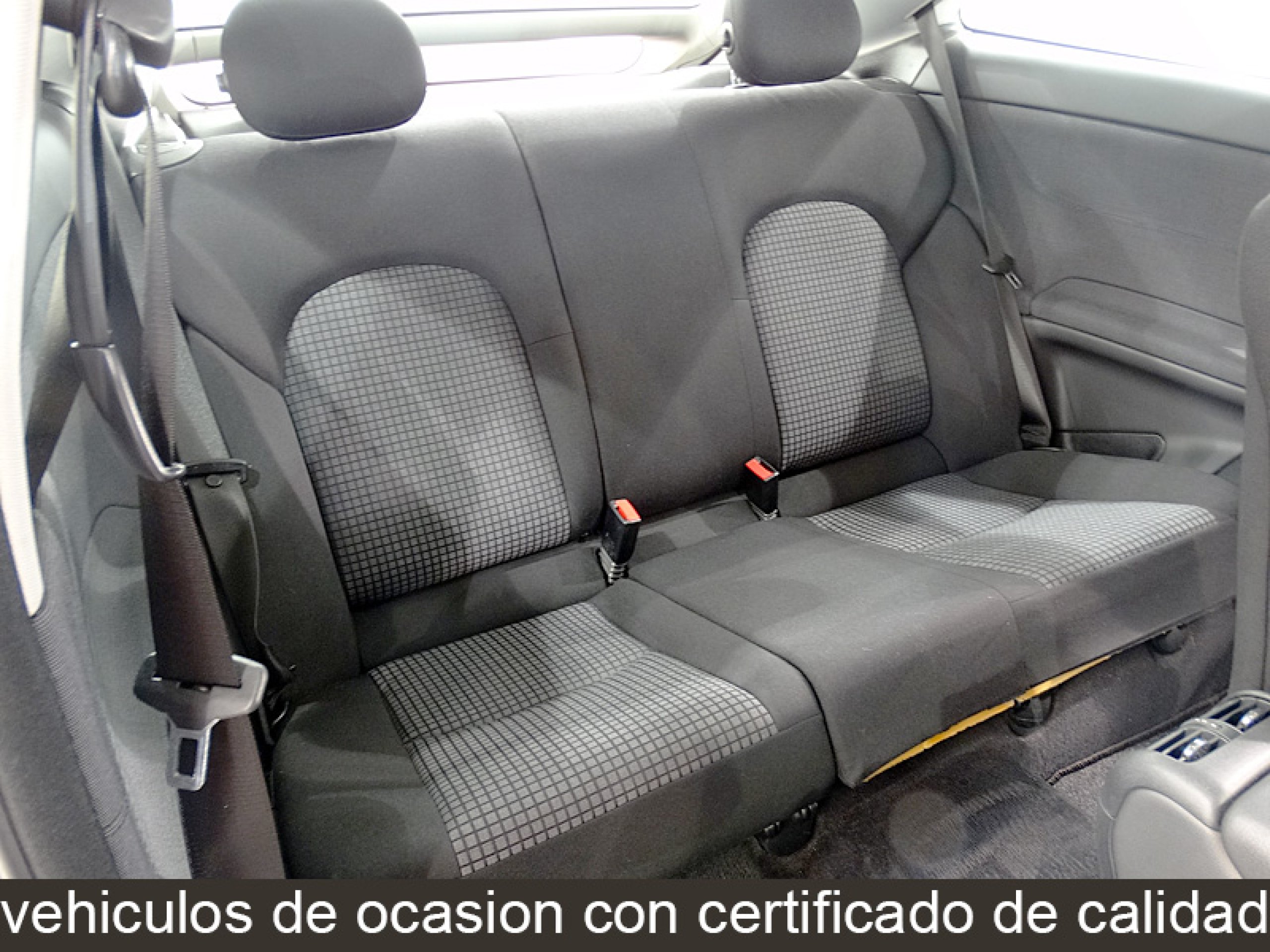 Foto Mercedes-Benz C 160 24