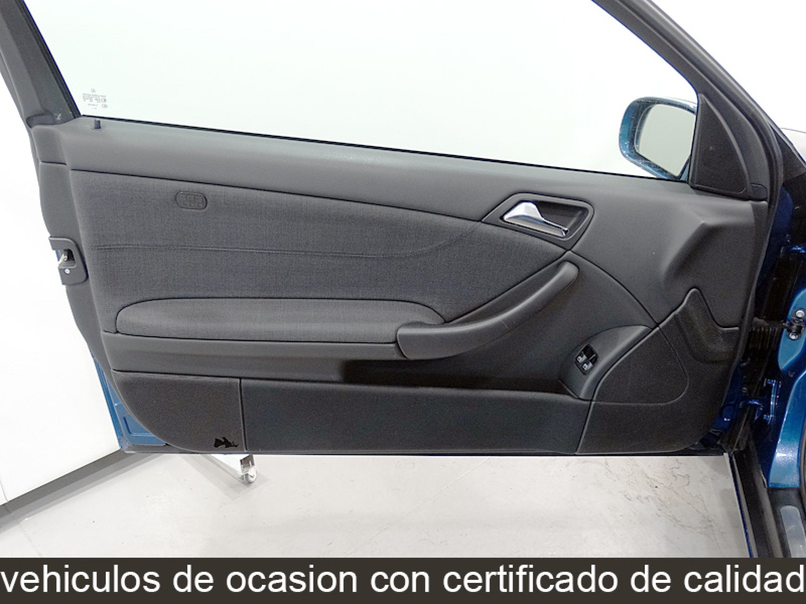 Foto Mercedes-Benz C 160 25