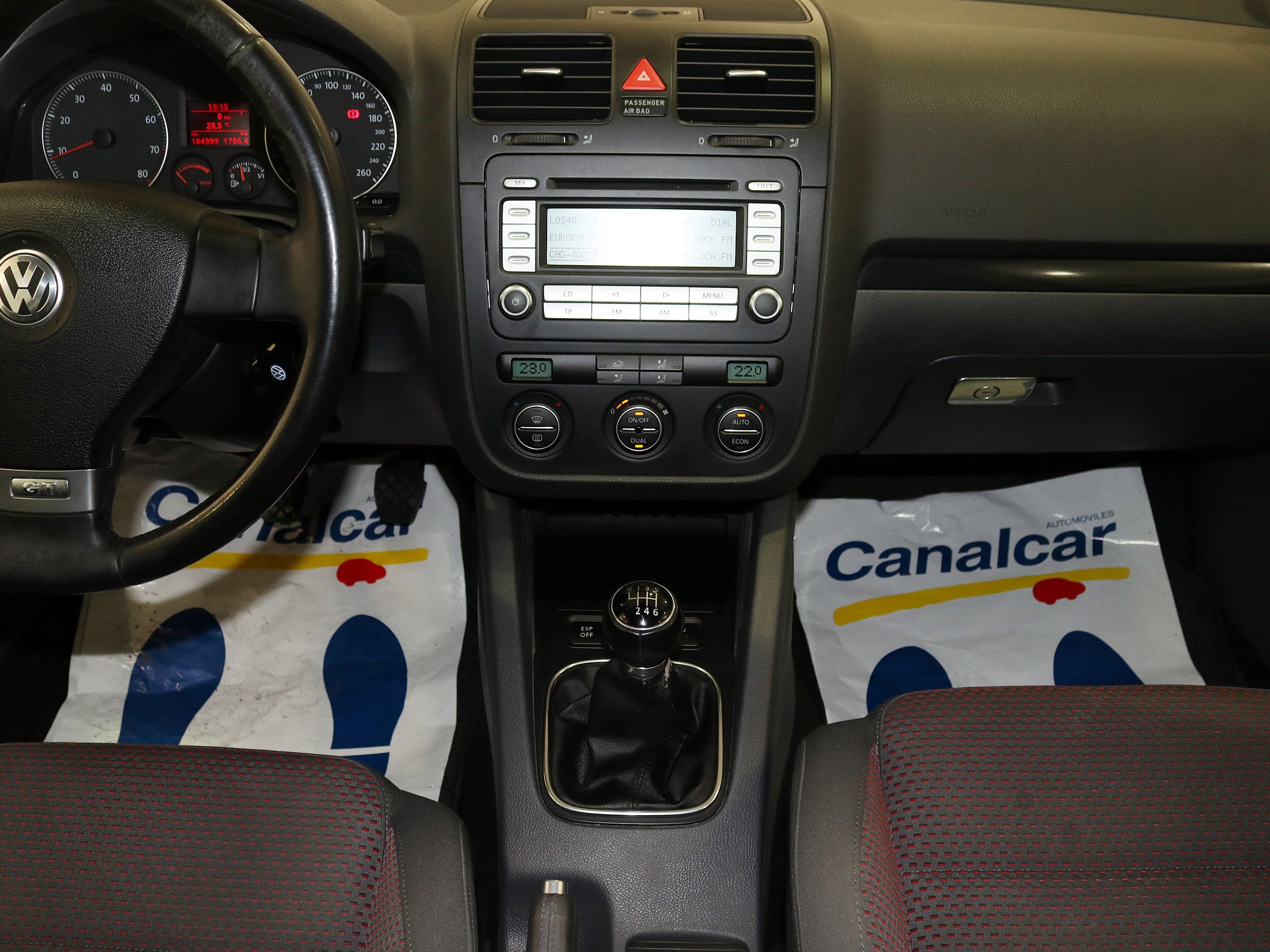 Foto Volkswagen Golf 19