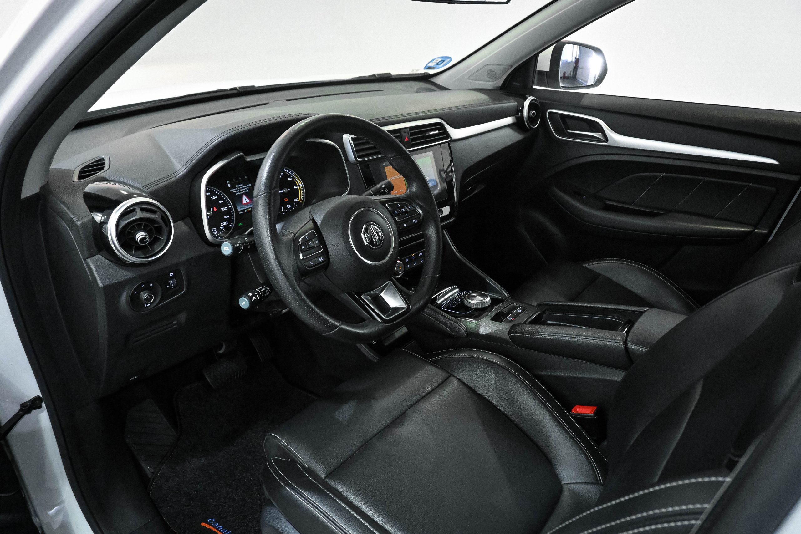 Foto MG ZS EV  14