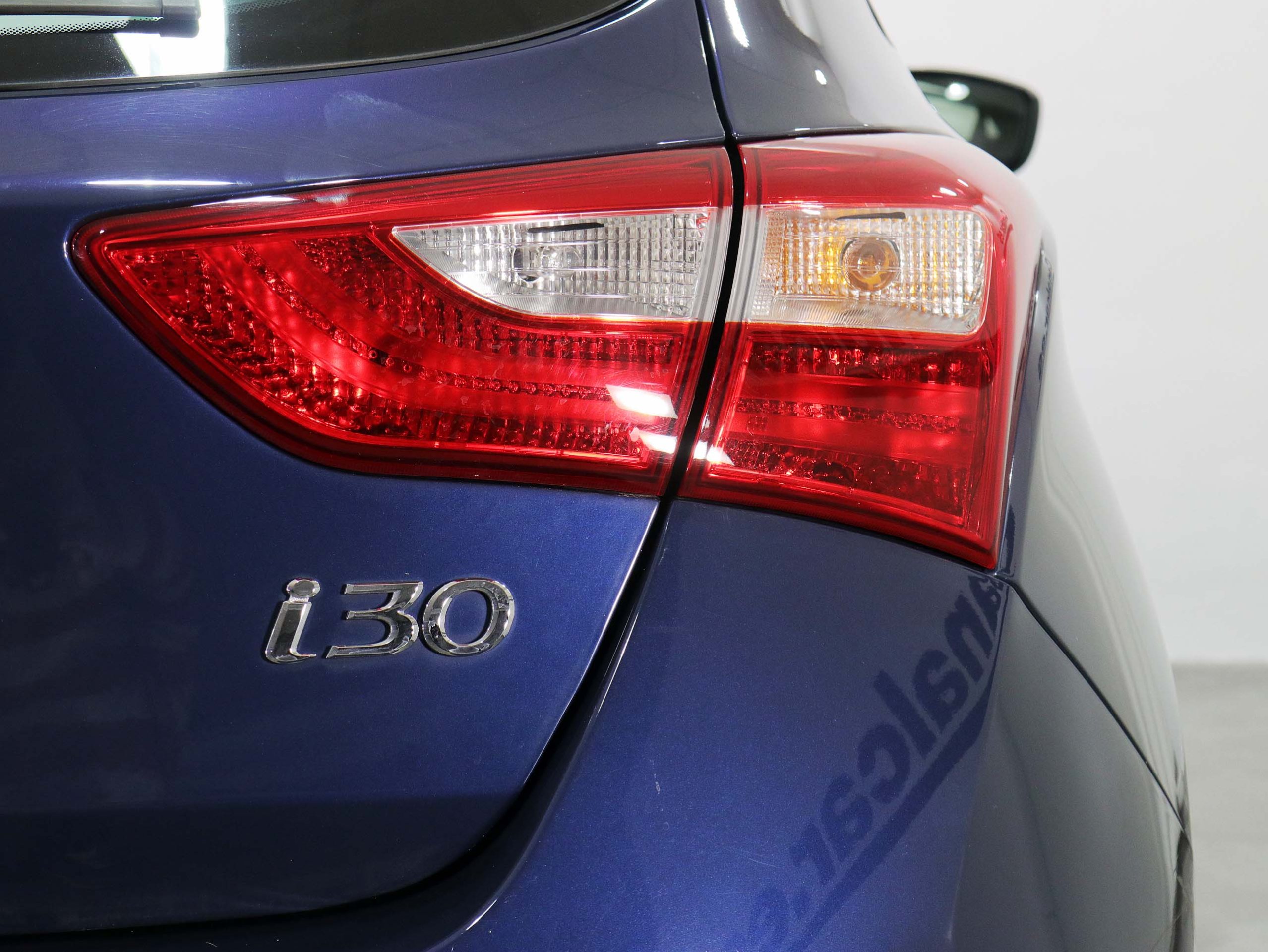 Foto Hyundai i30 11