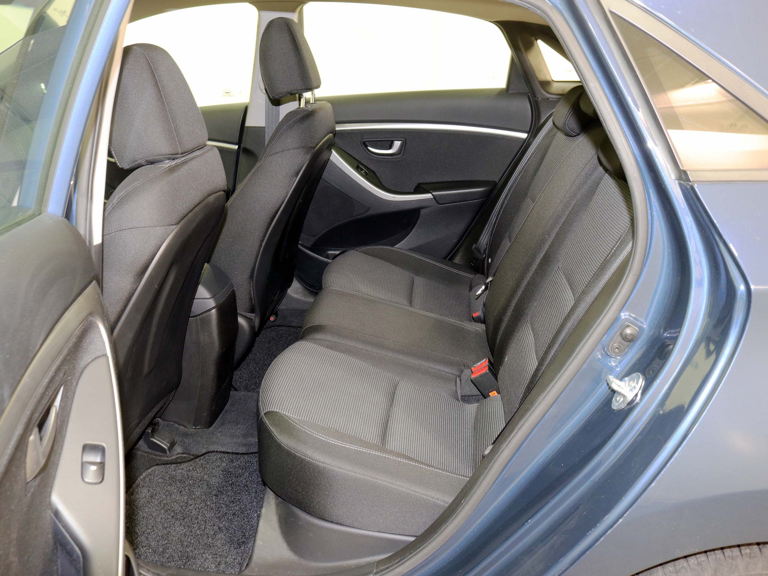 Foto Hyundai i30 16