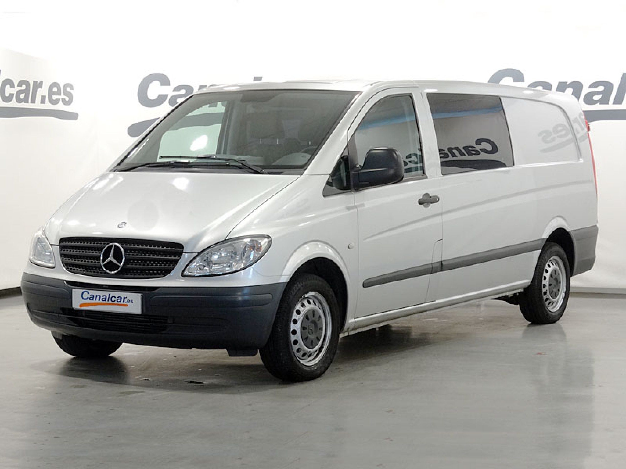 Foto Mercedes-Benz Vito 1