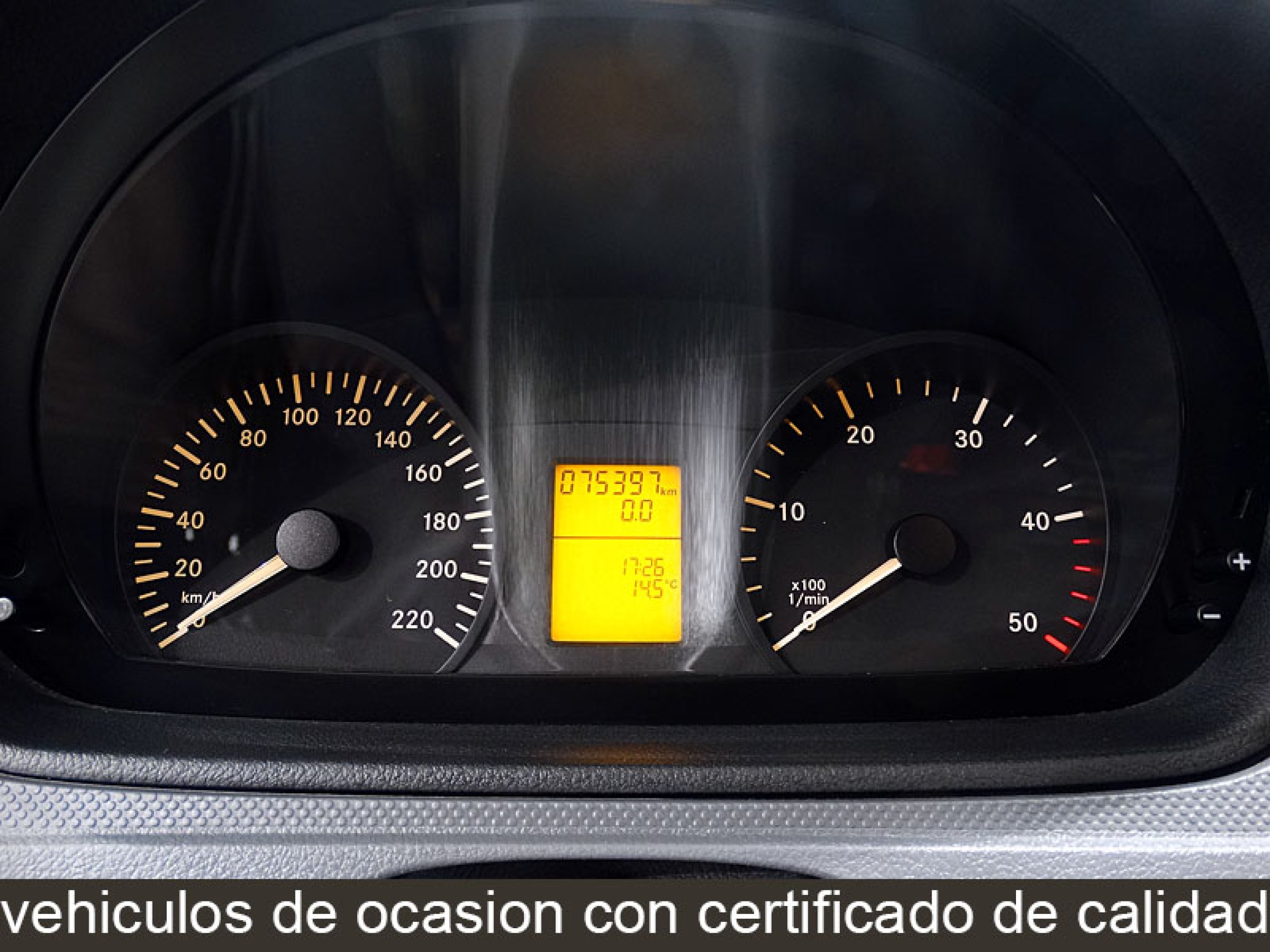 Foto Mercedes-Benz Vito 21