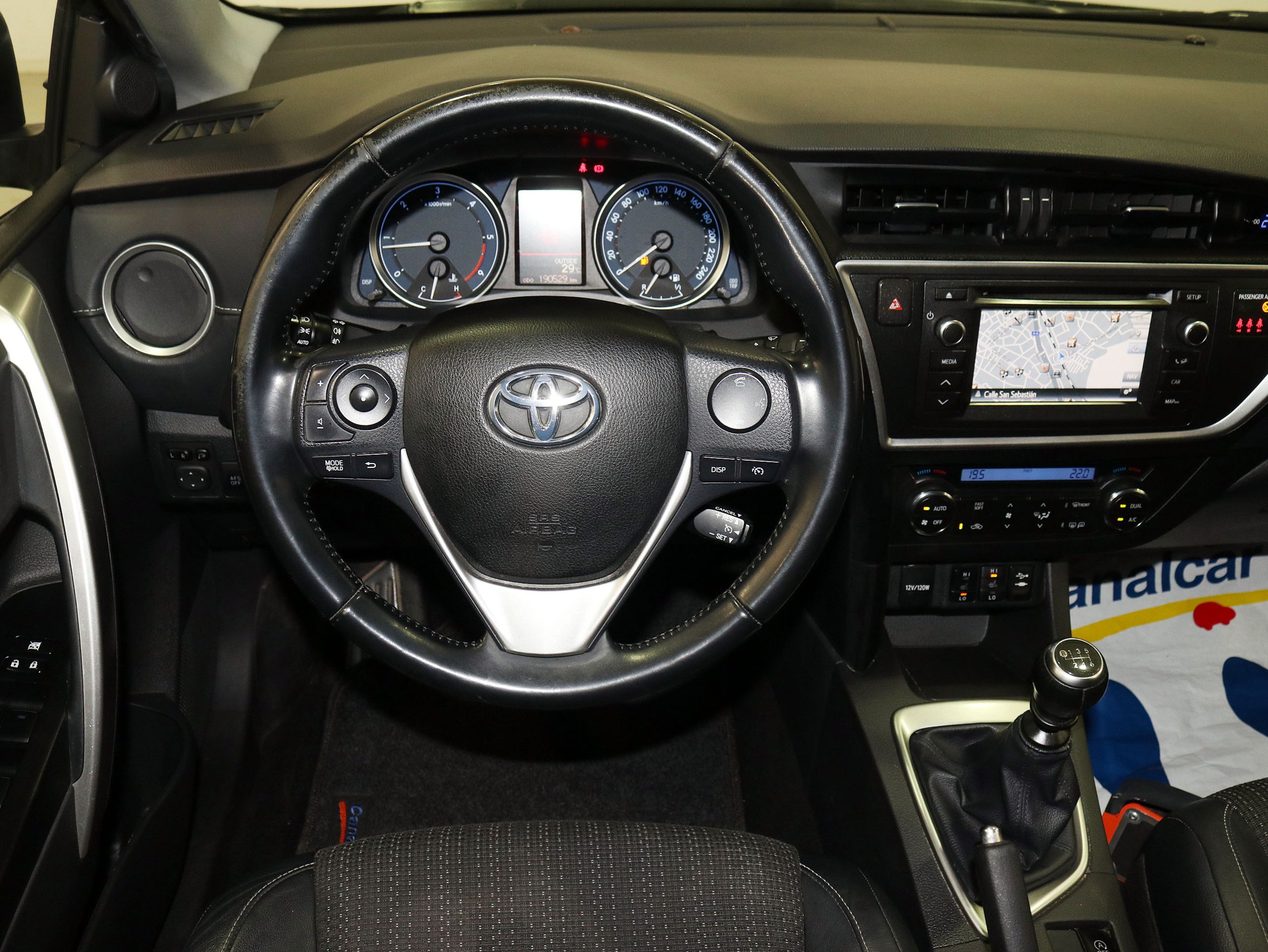 Foto Toyota Auris 19