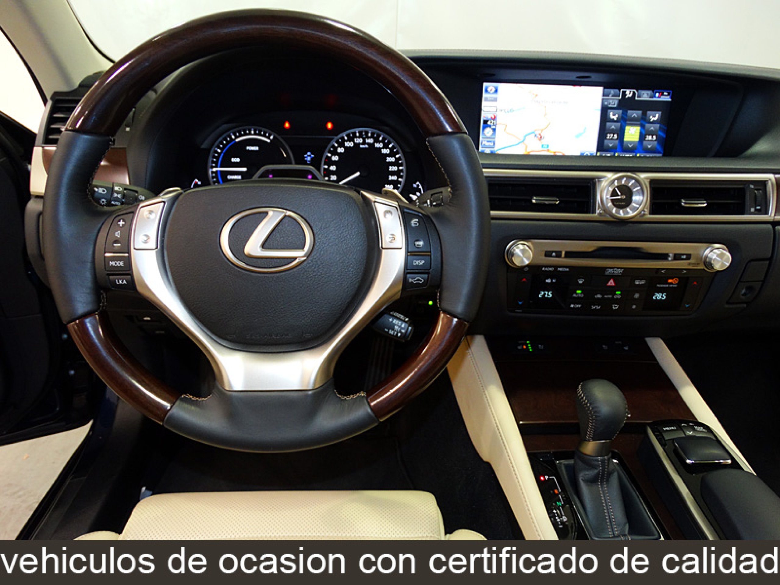 Foto Lexus GS 450h 30