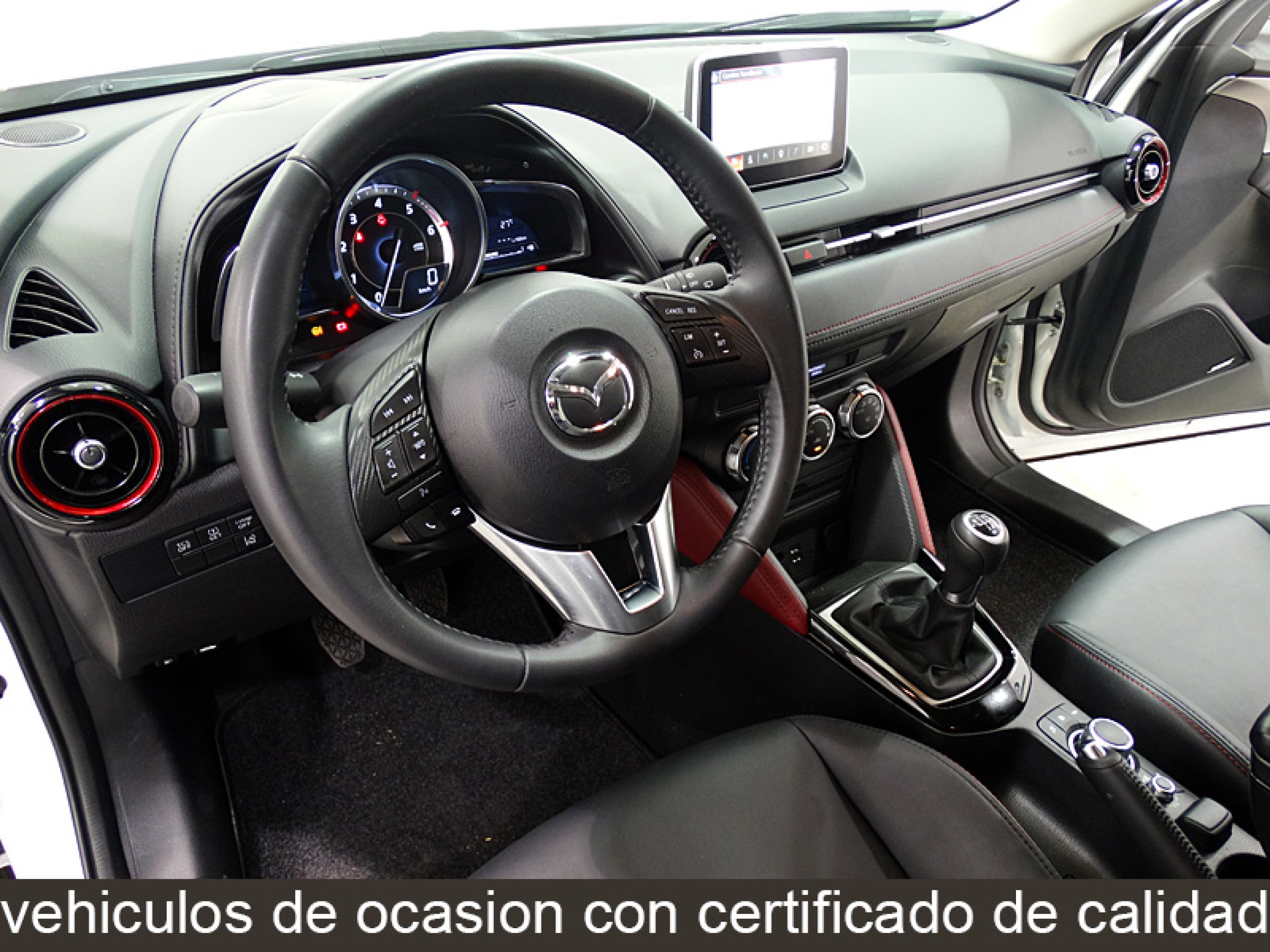 Foto Mazda CX-3 30