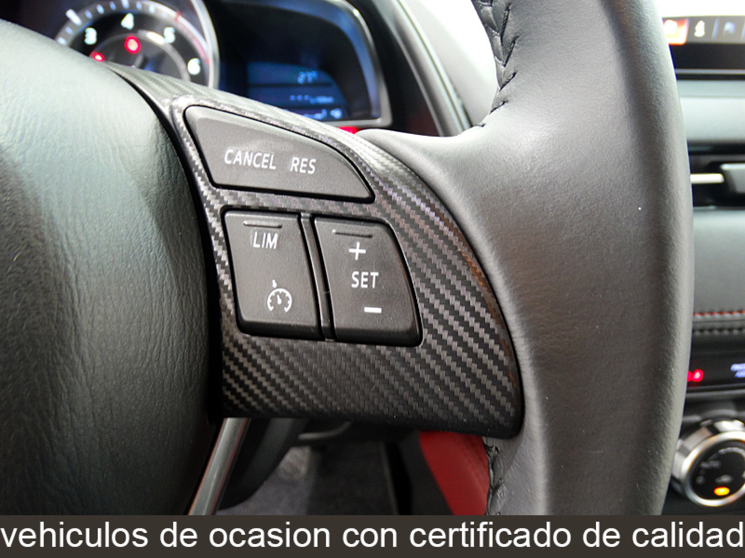 Foto Mazda CX-3 38