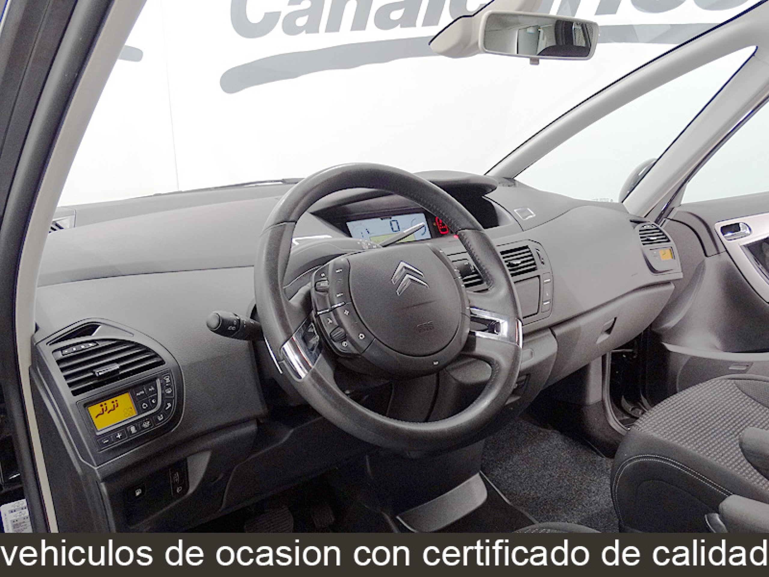 Foto Citroen Grand C4 Picasso 26