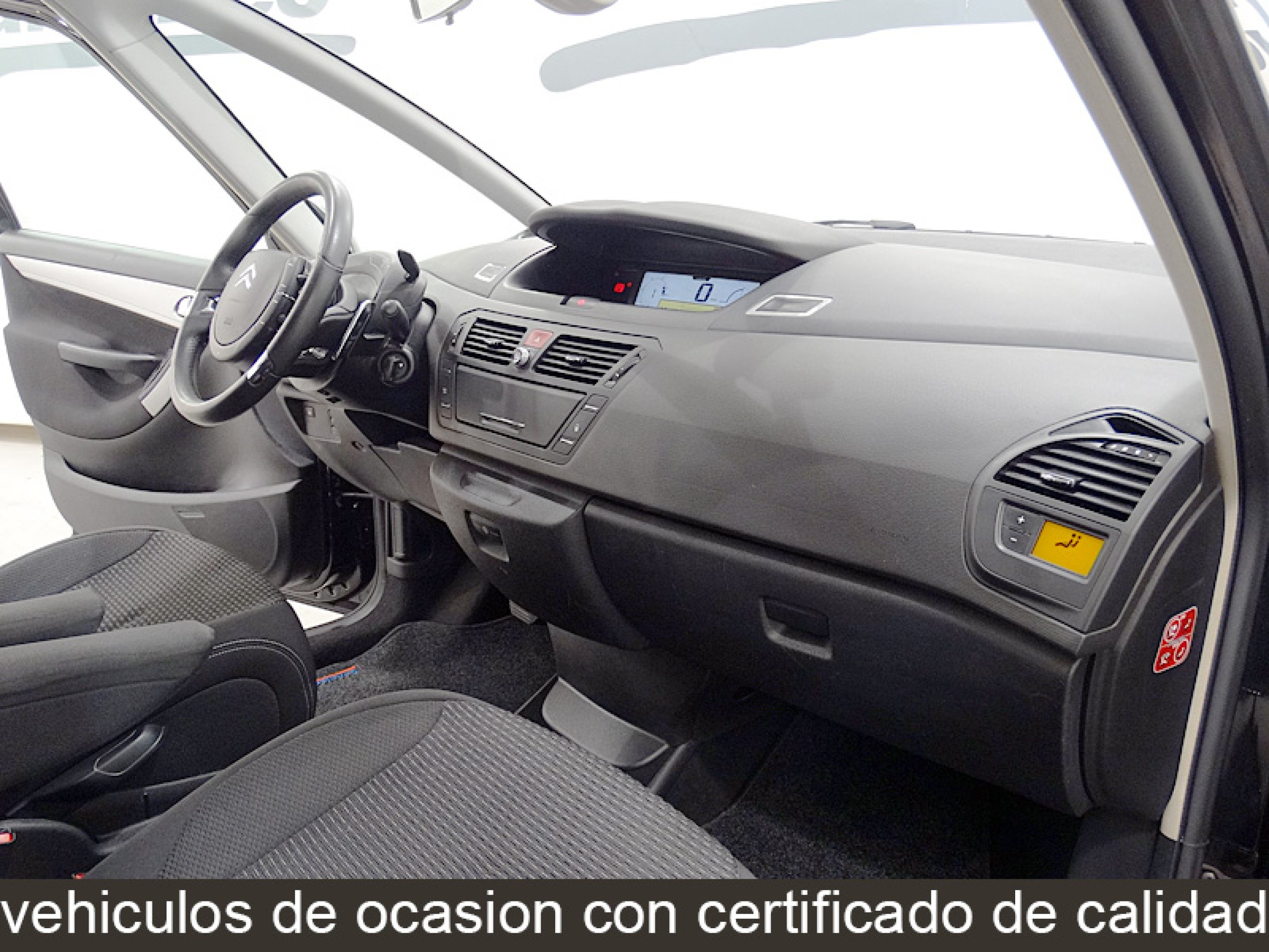 Foto Citroen Grand C4 Picasso 28
