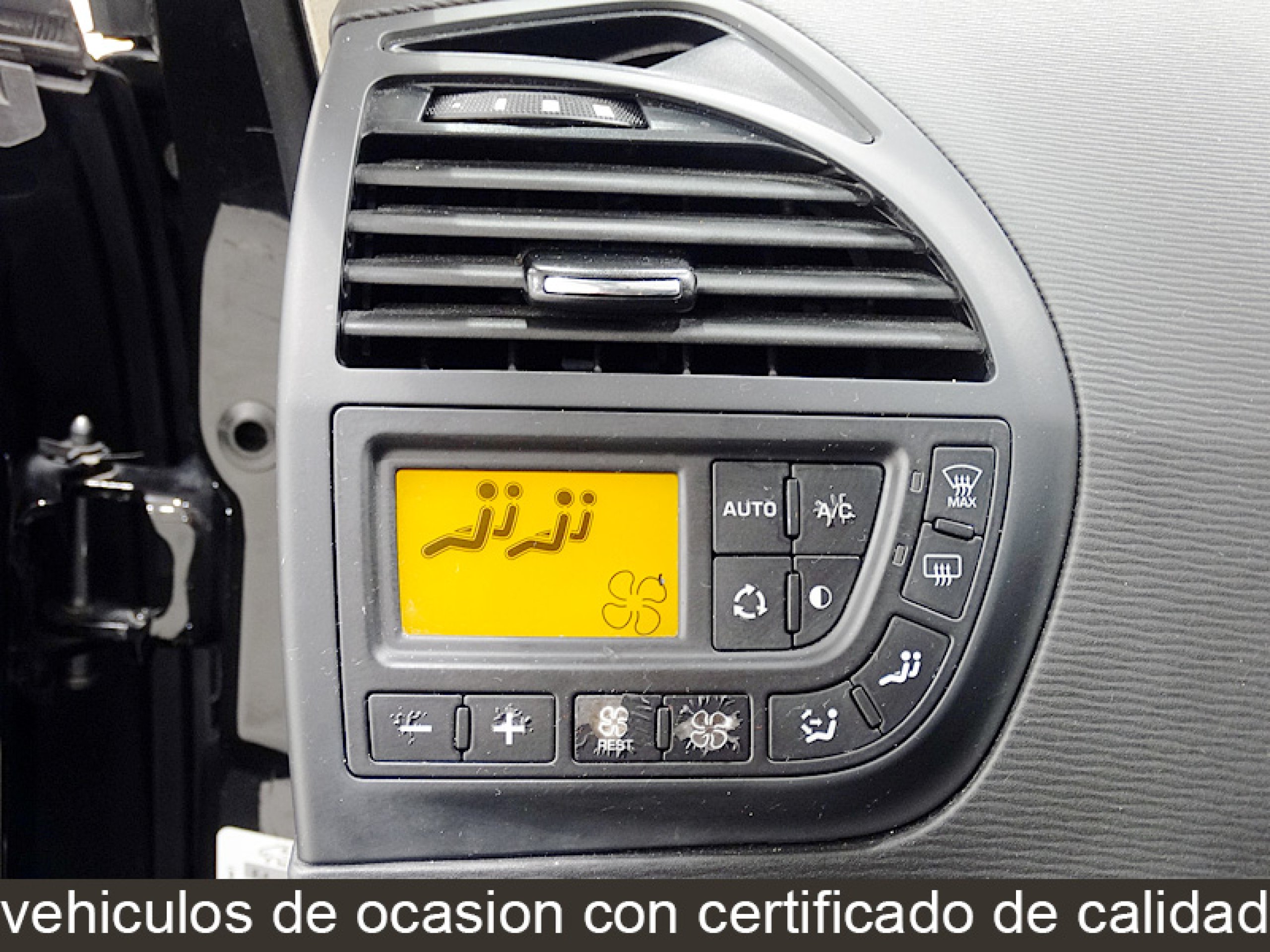 Foto Citroen Grand C4 Picasso 36