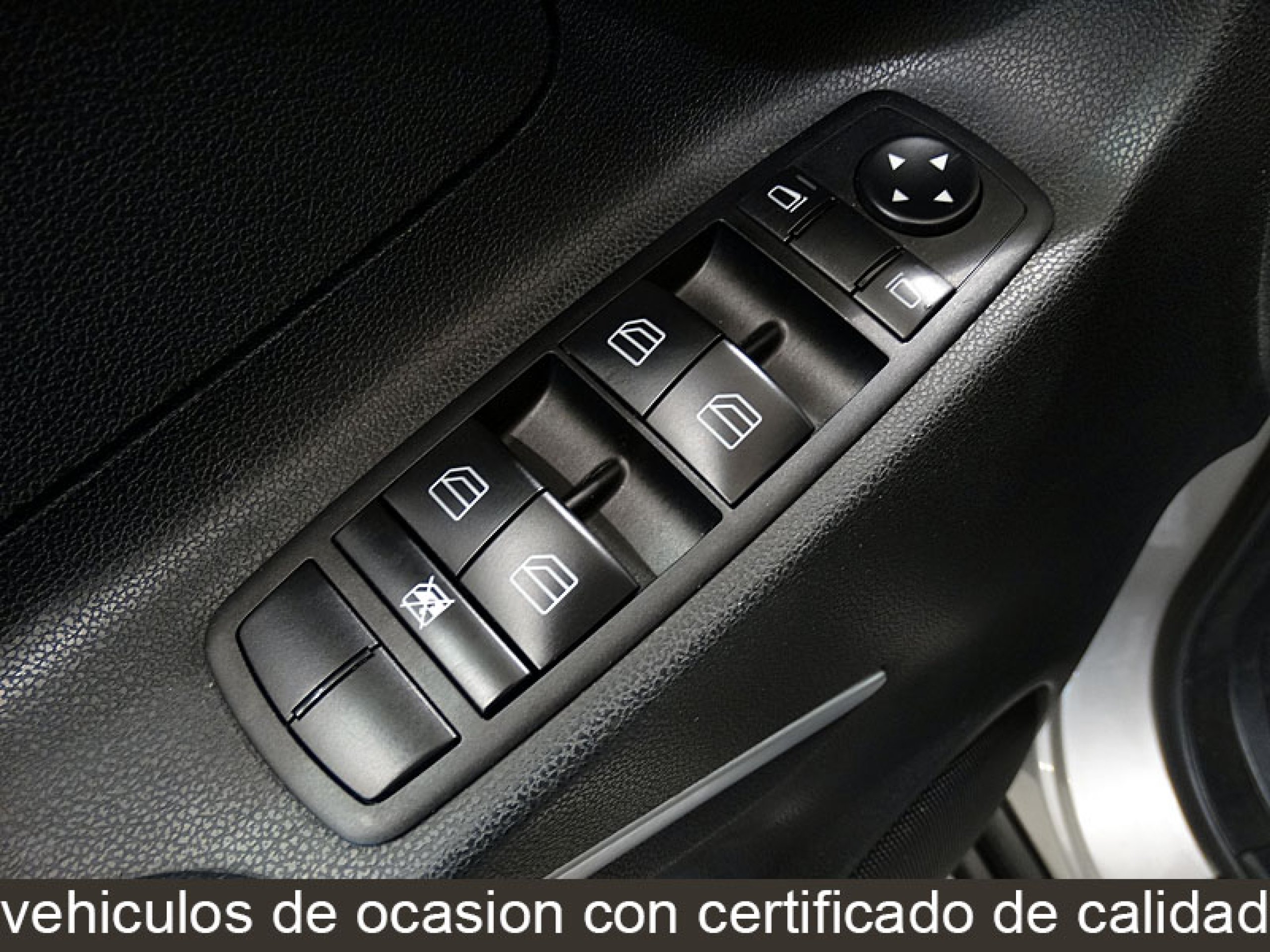 Foto Mercedes-Benz ML 320 30