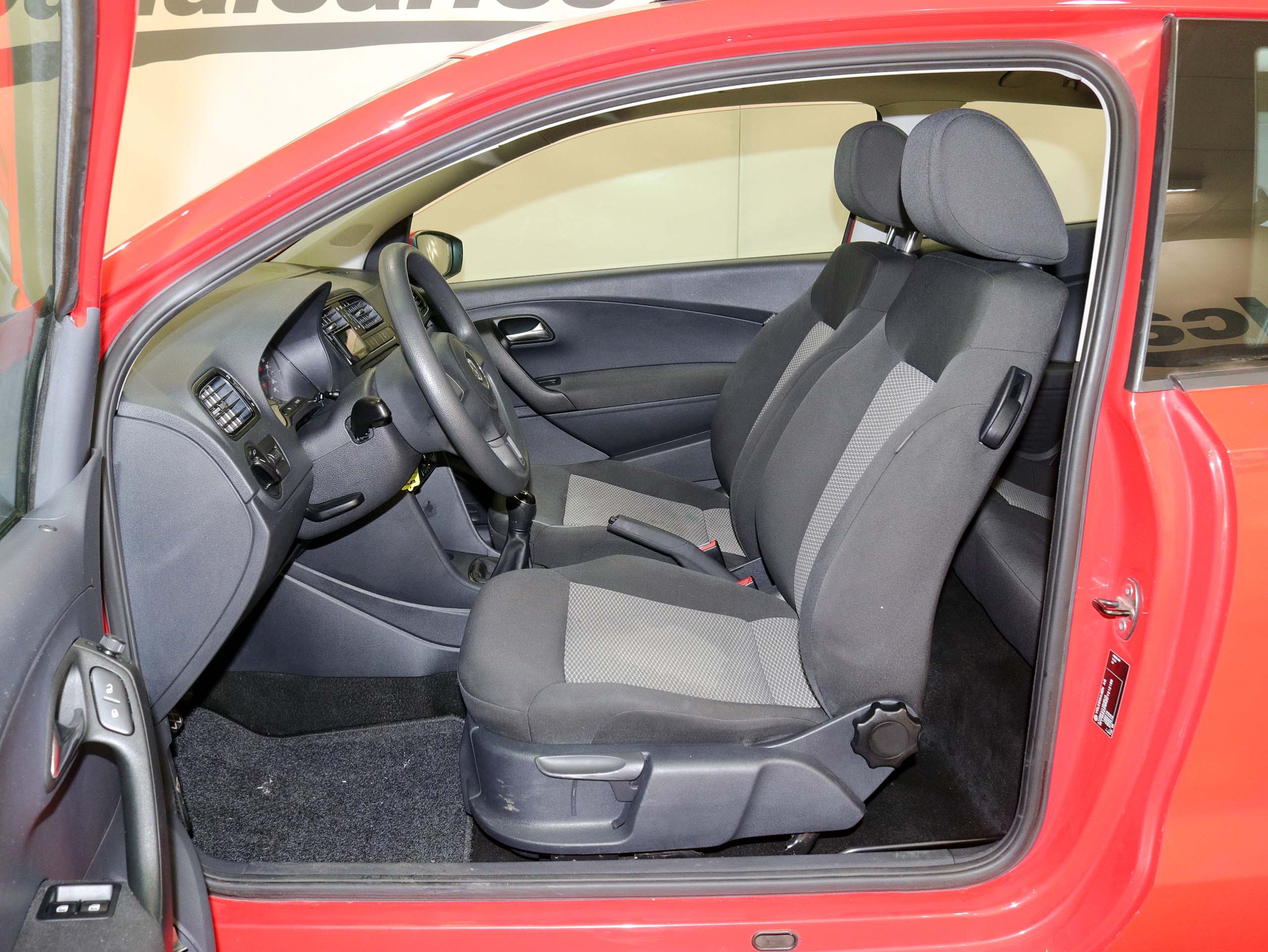 Foto Volkswagen Polo 14